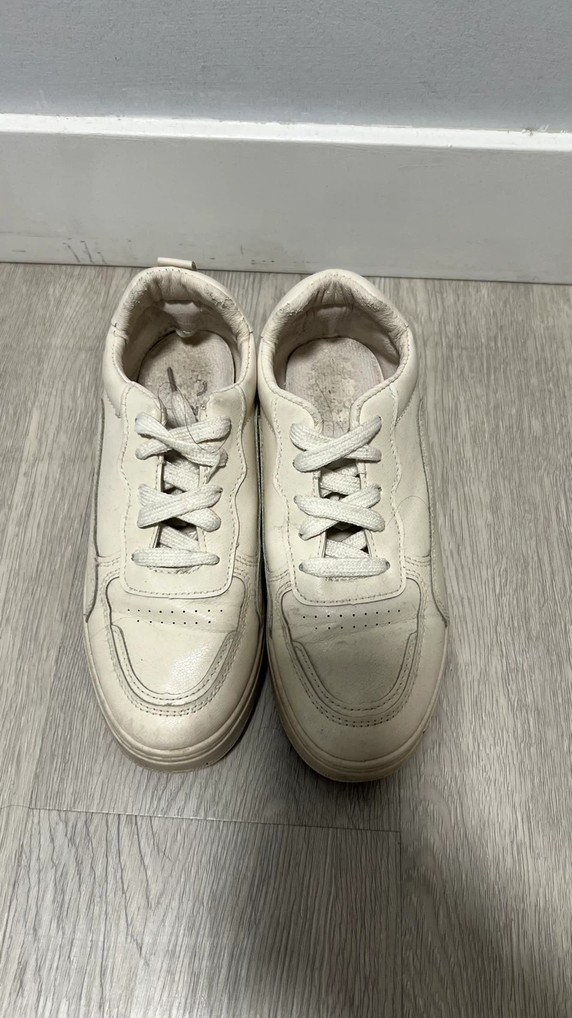 Cream Leather Lace-Up Sneakers