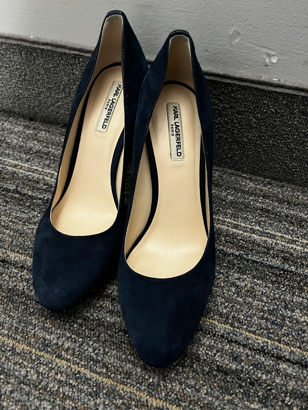 Karl Lagerfeld Navy Suede Heels size 7