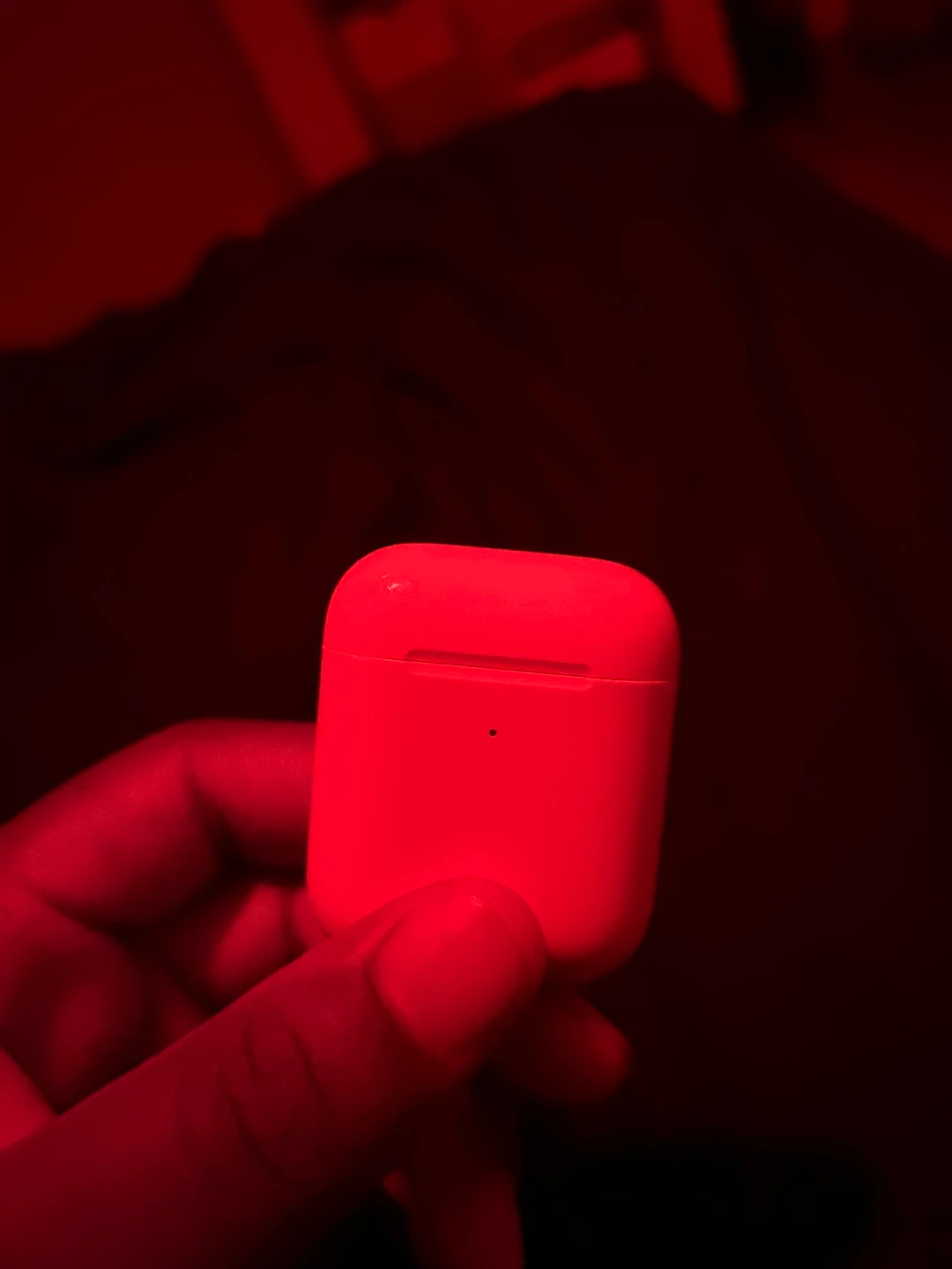 Apple AirPods (2nd generation) with Charging Case - photo 3