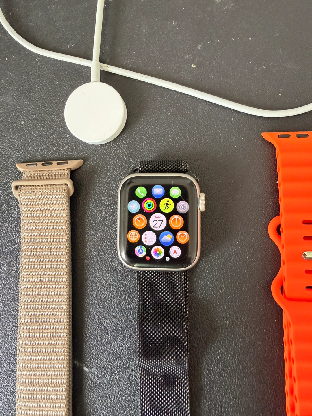 Apple Watch SE 2 40MM Case with Sport Band