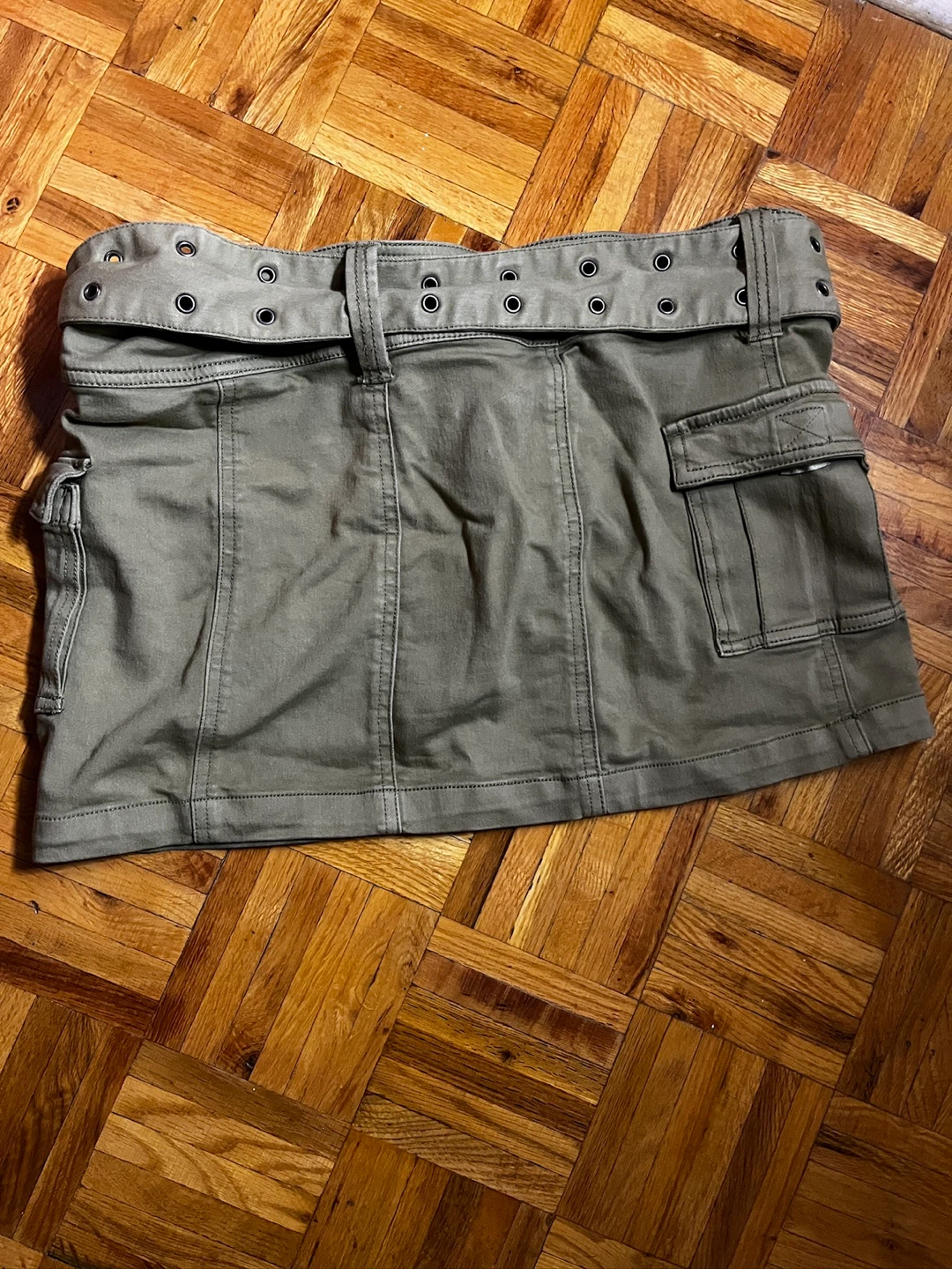 Urban Outfitters Khaki Cargo Skirt with Belt (M) - photo 4