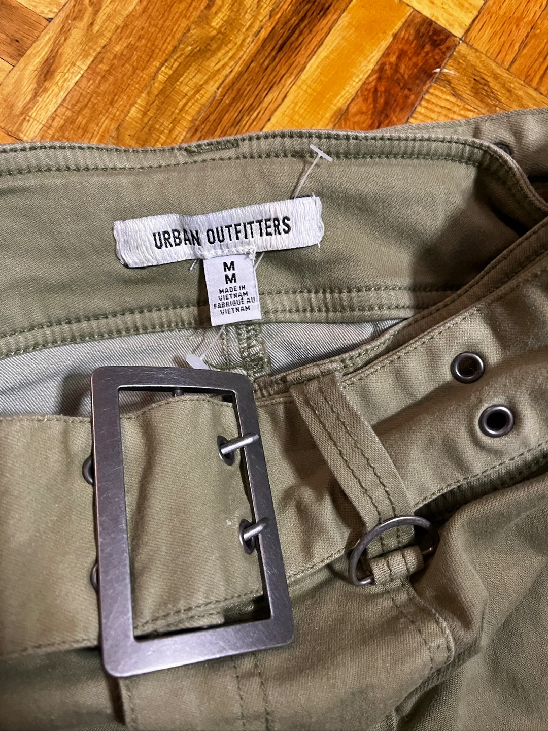 Urban Outfitters Khaki Cargo Skirt with Belt (M) - photo 2