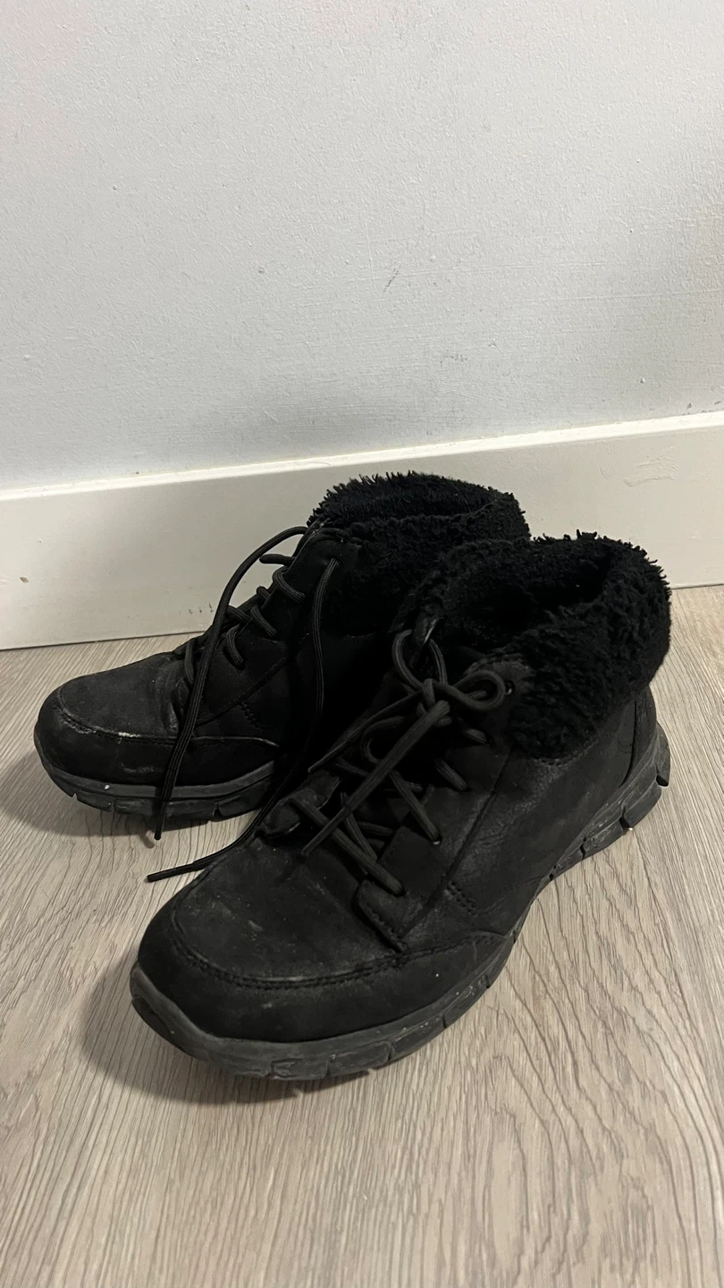Black Fur Lined Ankle Boots - photo 3