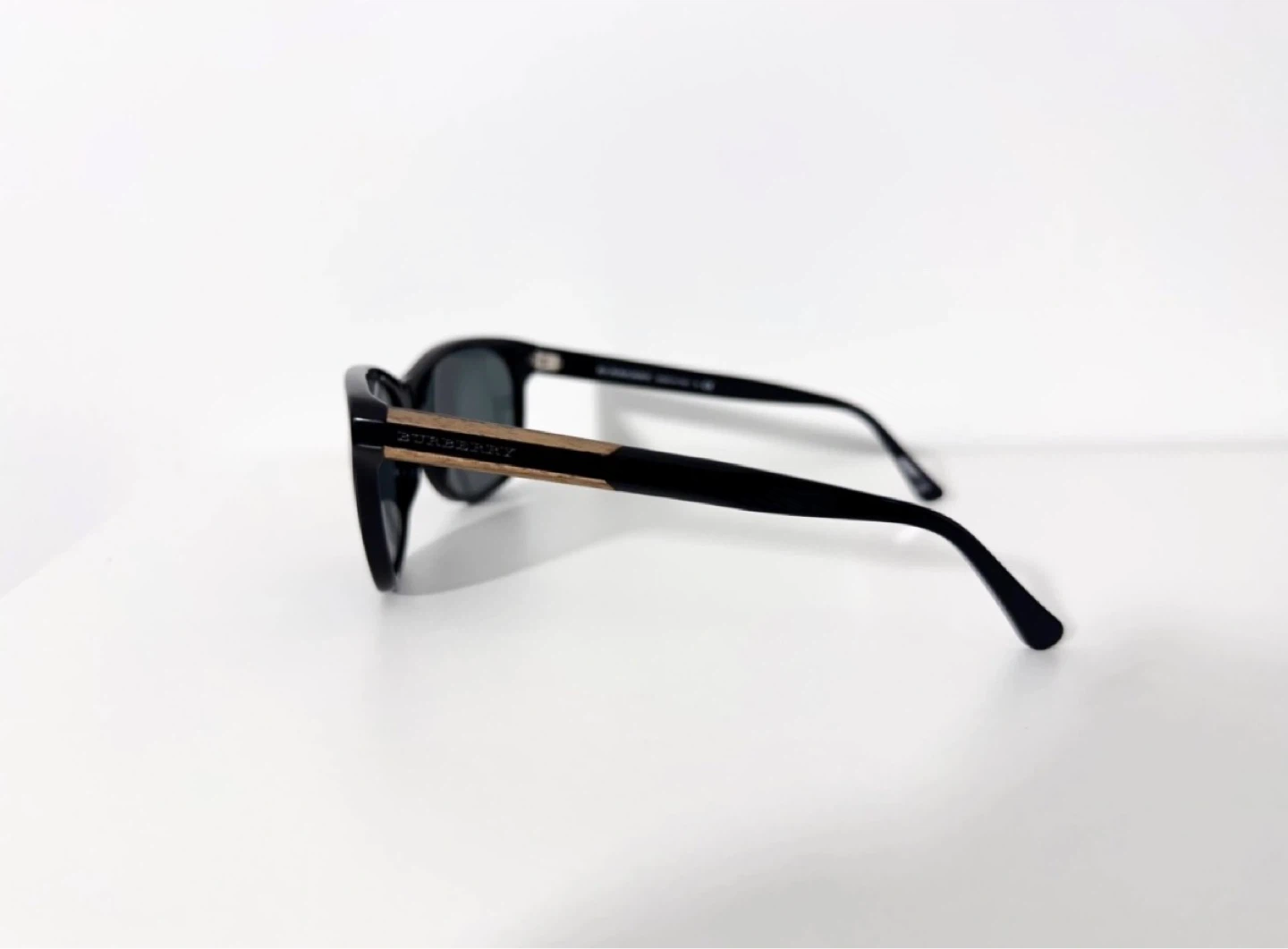 Burberry Black Sunglasses - photo 2