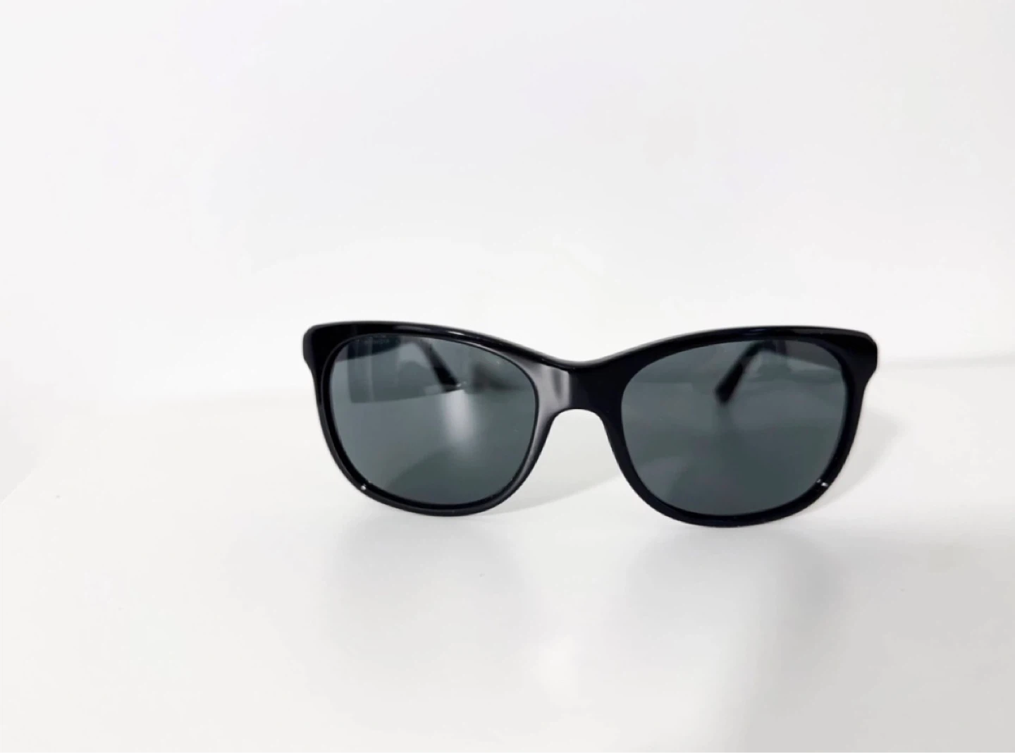 Burberry Black Sunglasses - photo 5
