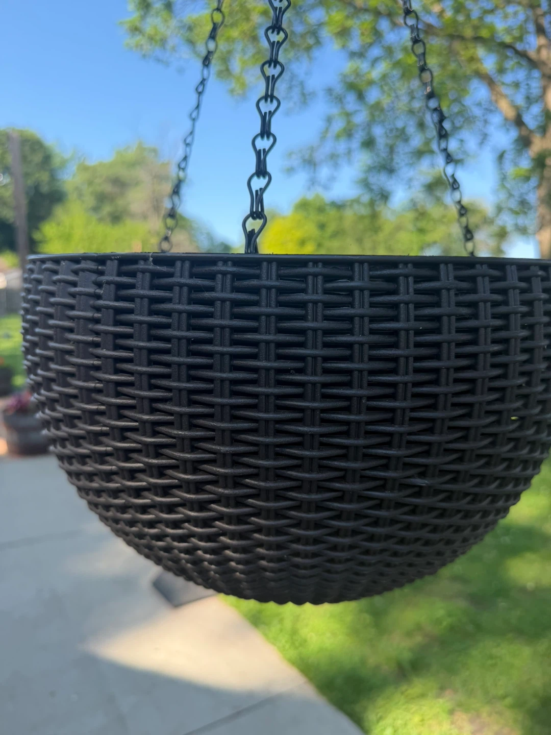 13.8” Hanging Planter Basket - Dark Brown Wicker Look - photo 3