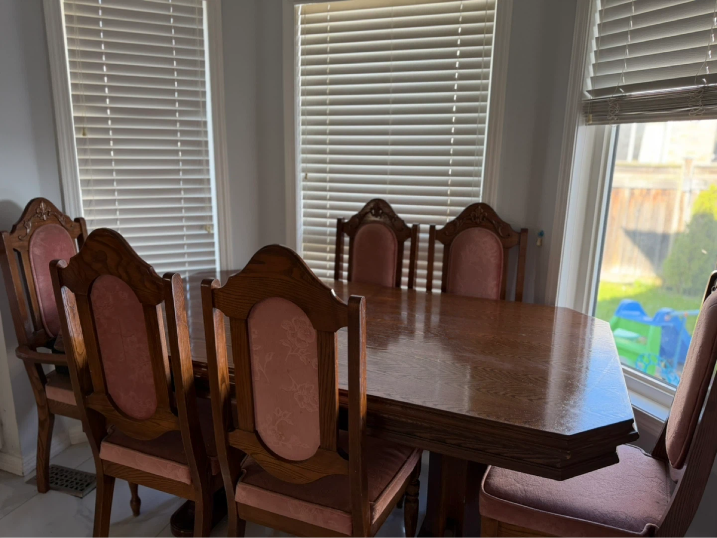 Dining Table and 6 Chairs Set - photo 3