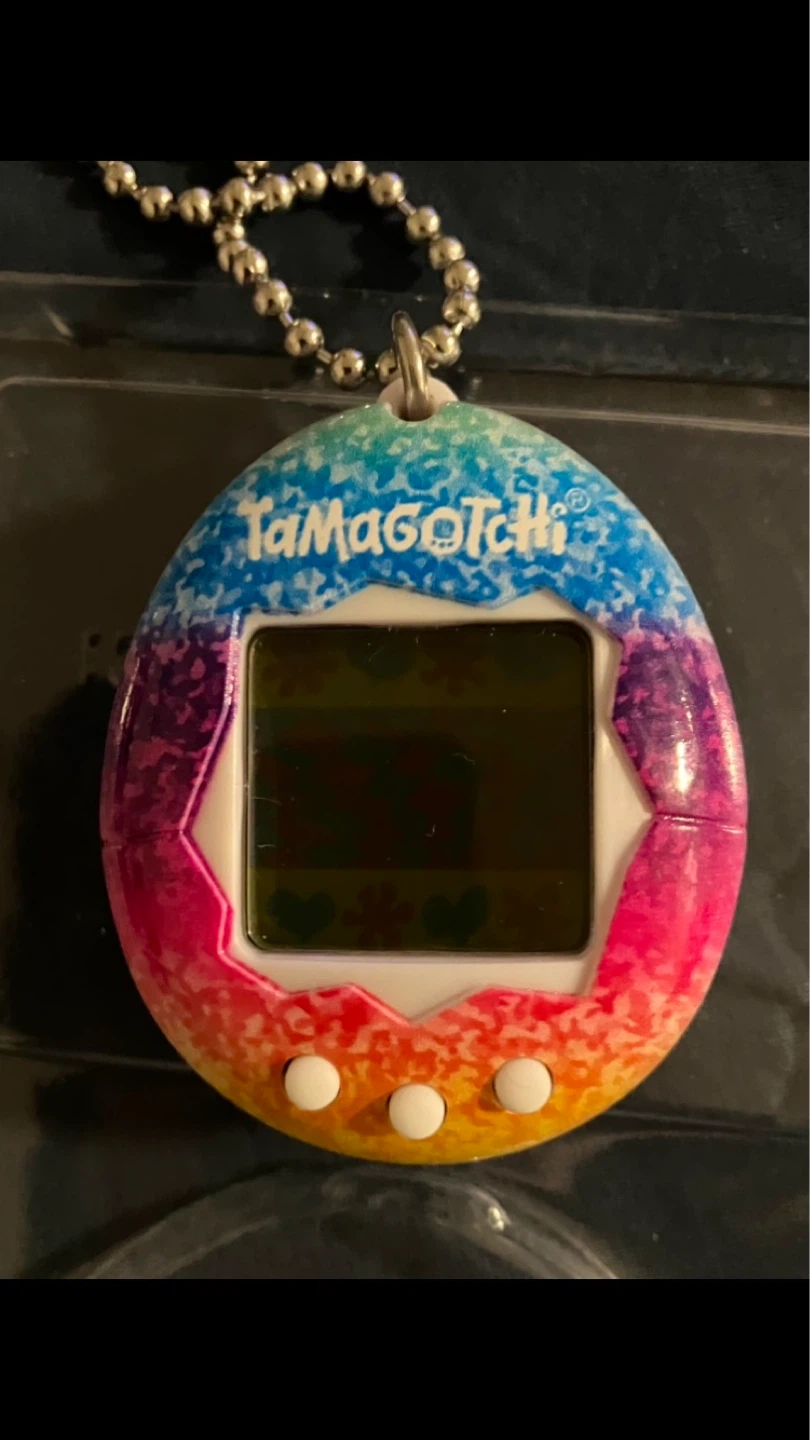 Tamagotchi Generation 1 Rainbow Keychain 💛🧡🩷🤍💜💙✨ - photo 5