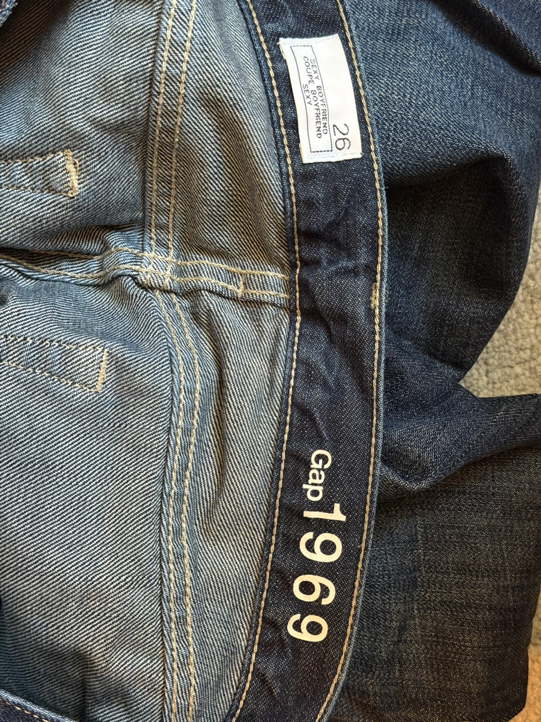 Gap 1969 "Real Straight" Distressed Jeans Size 26 - photo 3