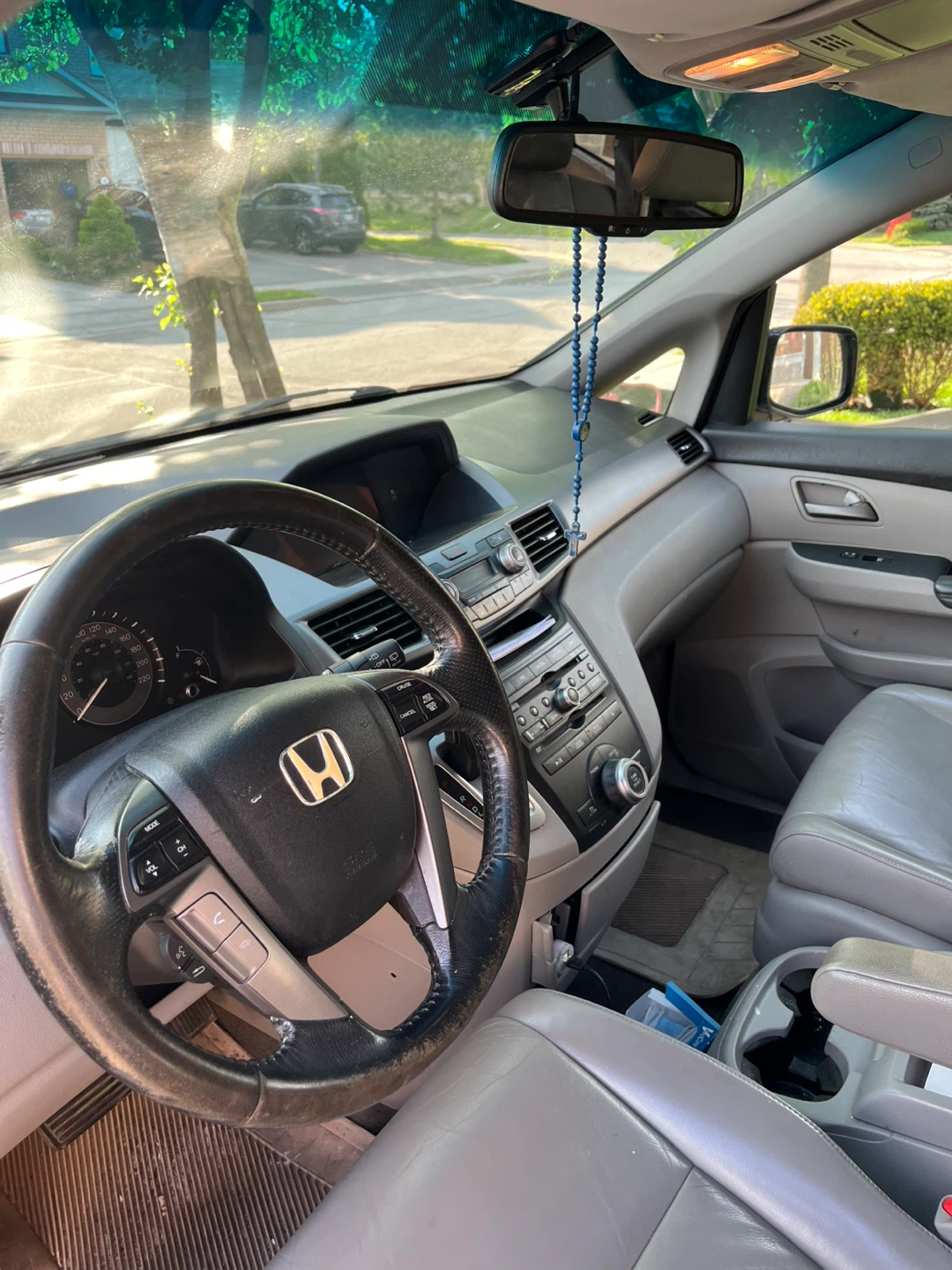 2011 Honda Odyssey - photo 5