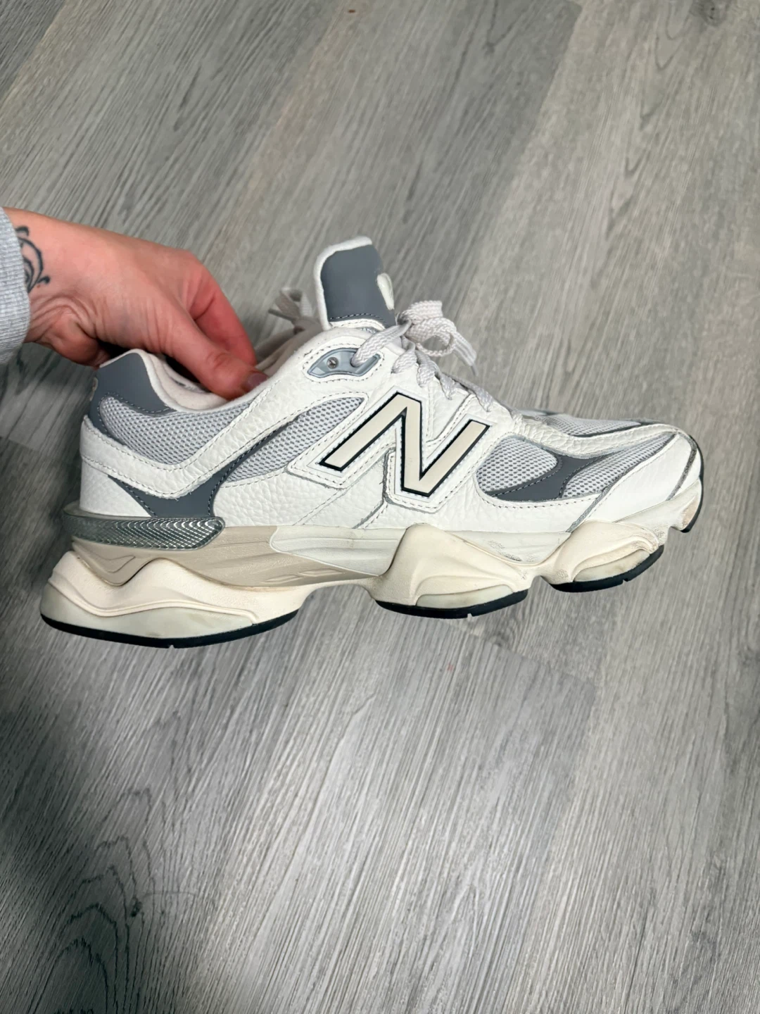 New Balance 9060 Sneakers