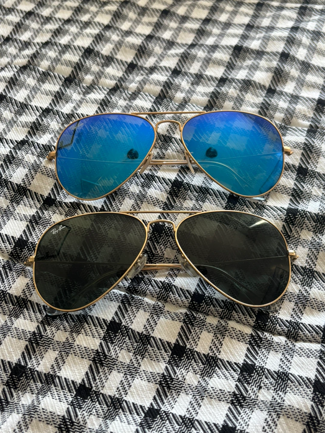 Ray-Ban Aviator Sunglasses - Gold Frame