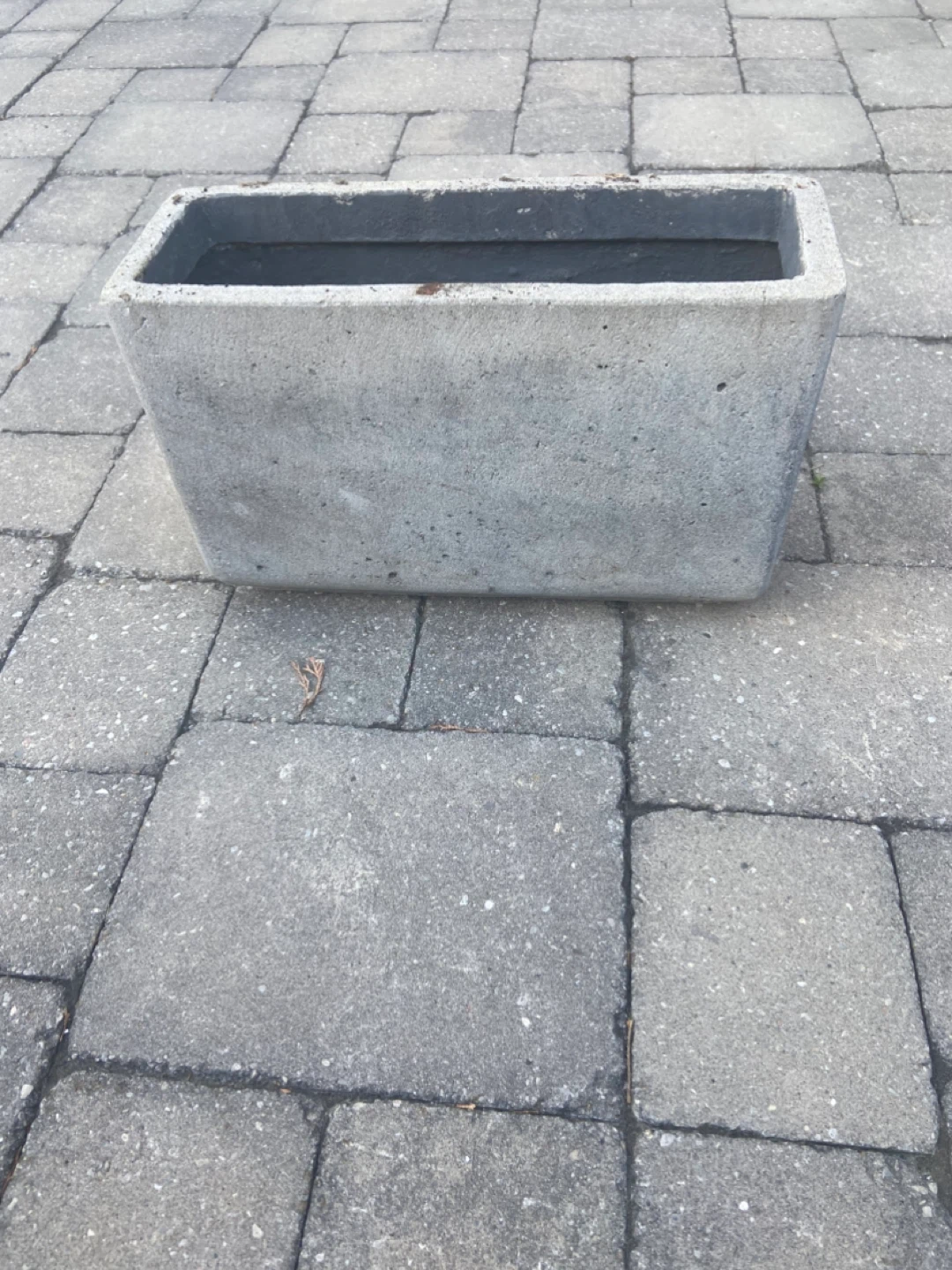 Rectangular Concrete Planters x 4 - photo 2
