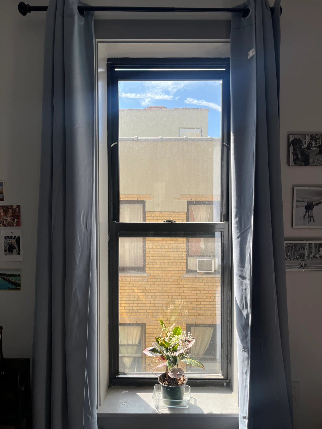 Curtains and black rod