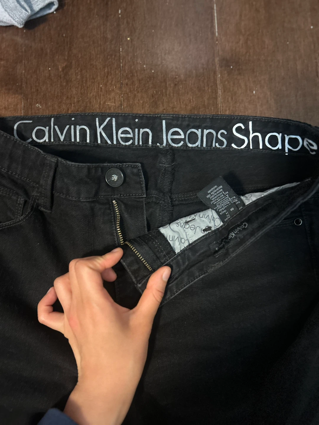 Calvin Klein Jeans Shape Black Flare Jeans Size 30x32