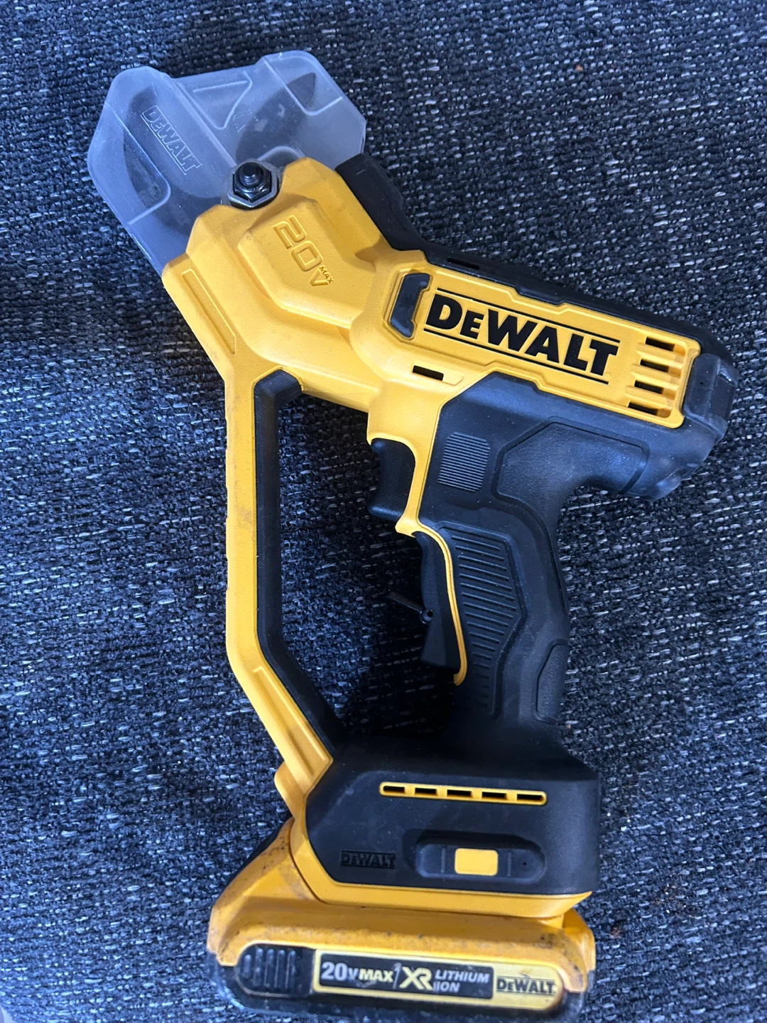 DeWalt 20V MAX Cordless Oscillating Tool Kit