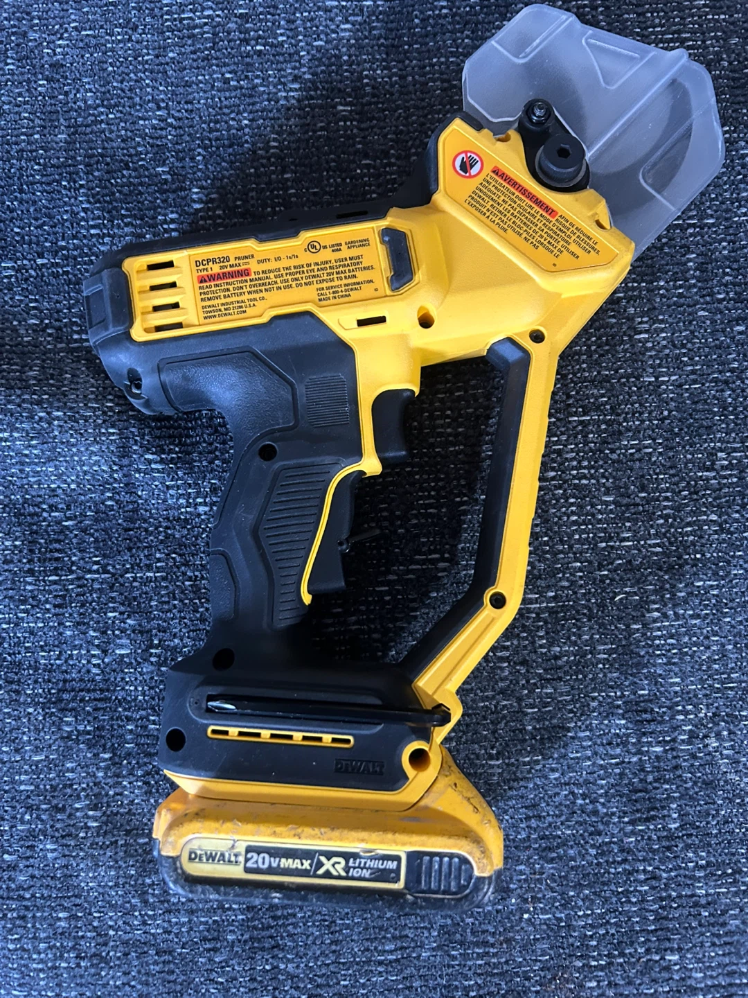 DeWalt 20V MAX Cordless Oscillating Tool Kit - photo 2