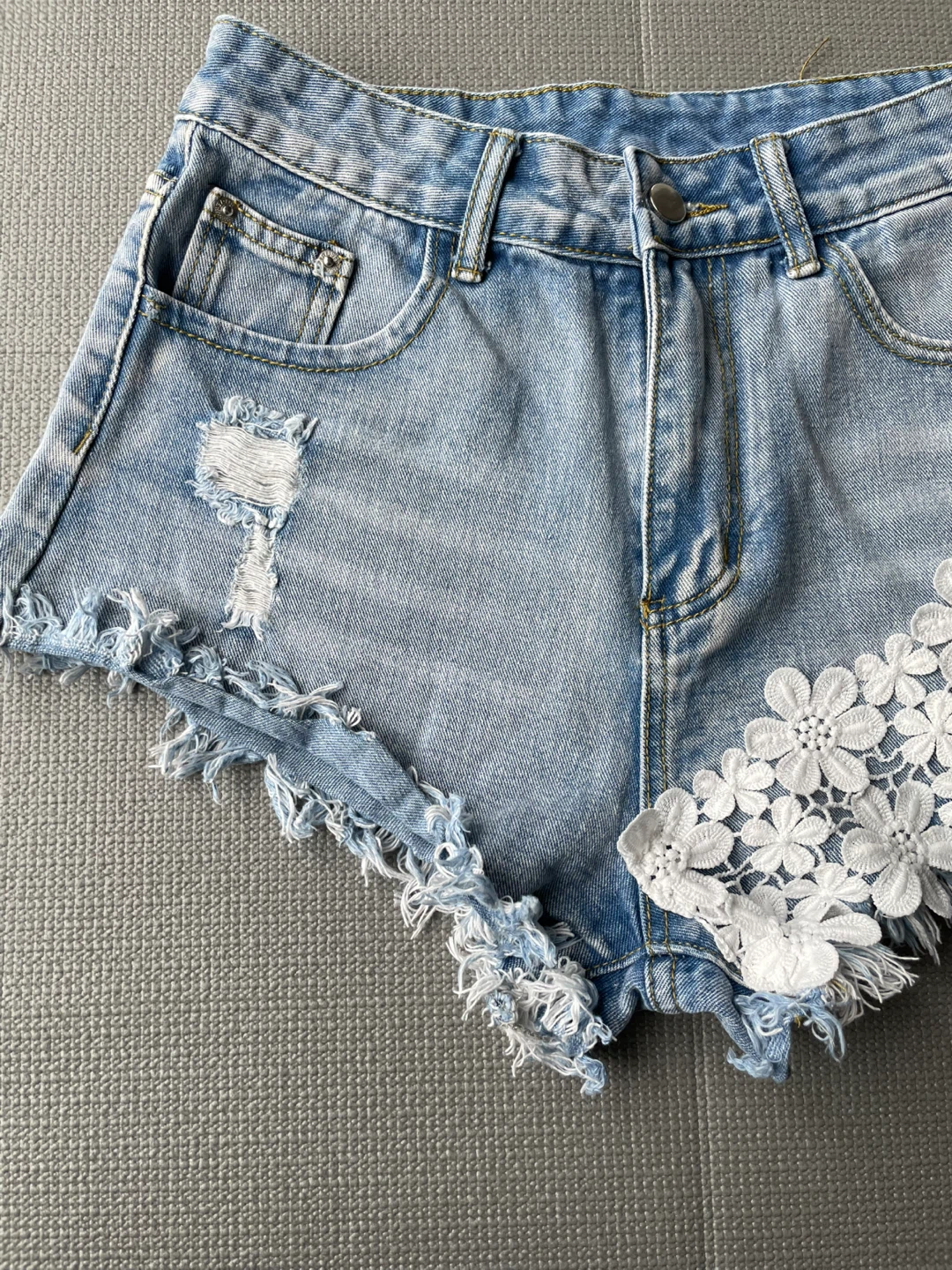 Light Wash Denim Shorts with White Lace Insets - photo 3