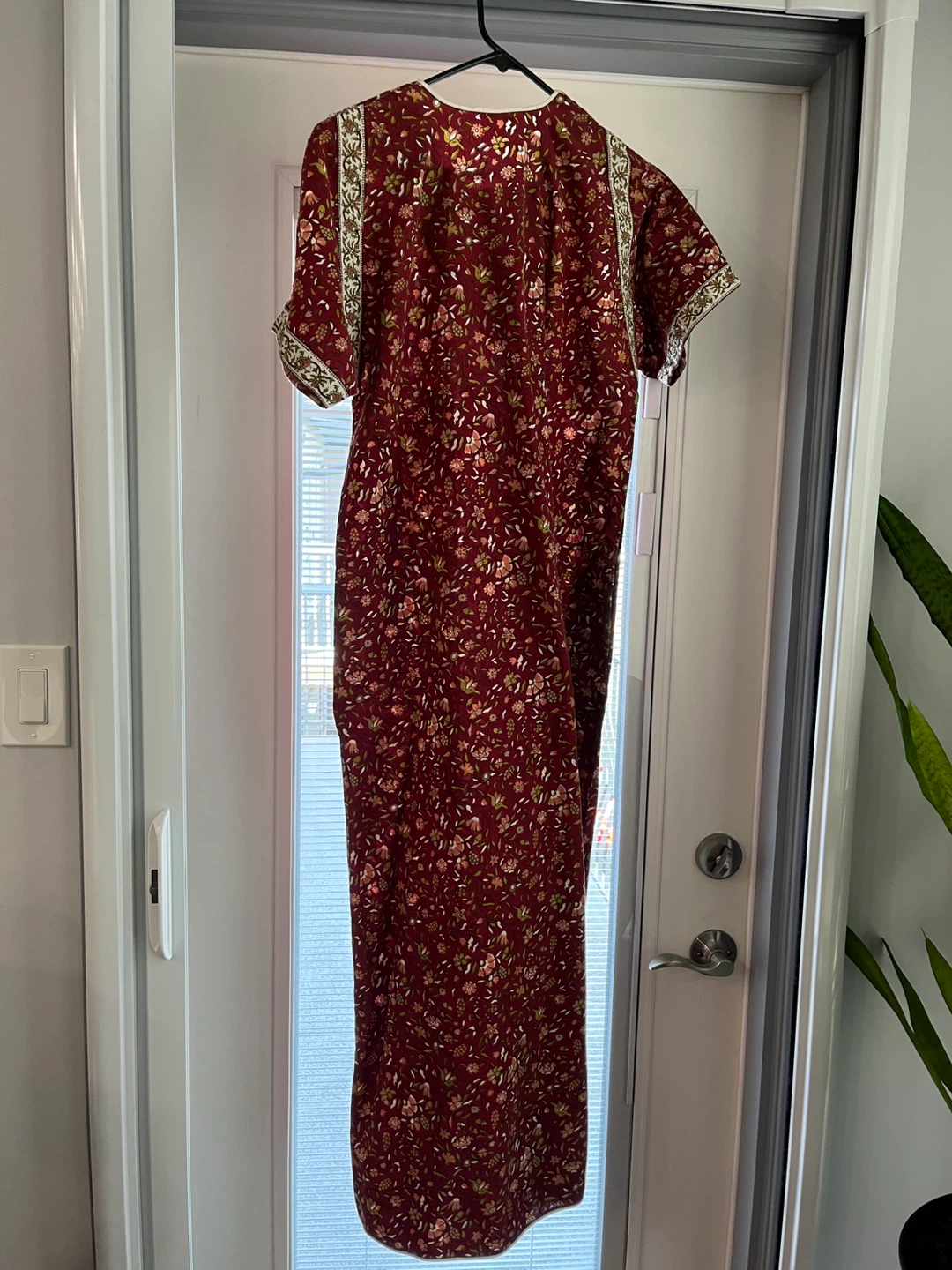 Maroon Floral Maxi House Dress with Embellished Sleeves - photo 2