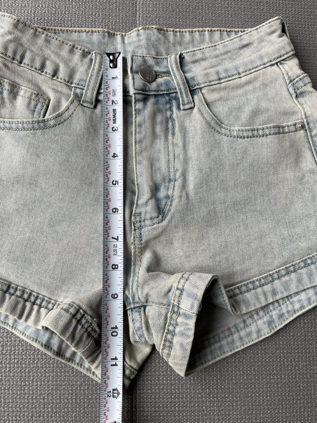 Light Wash Denim Shorts, size S - photo 5