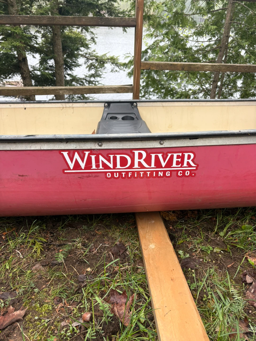 WindRiver Outfitting Canoe