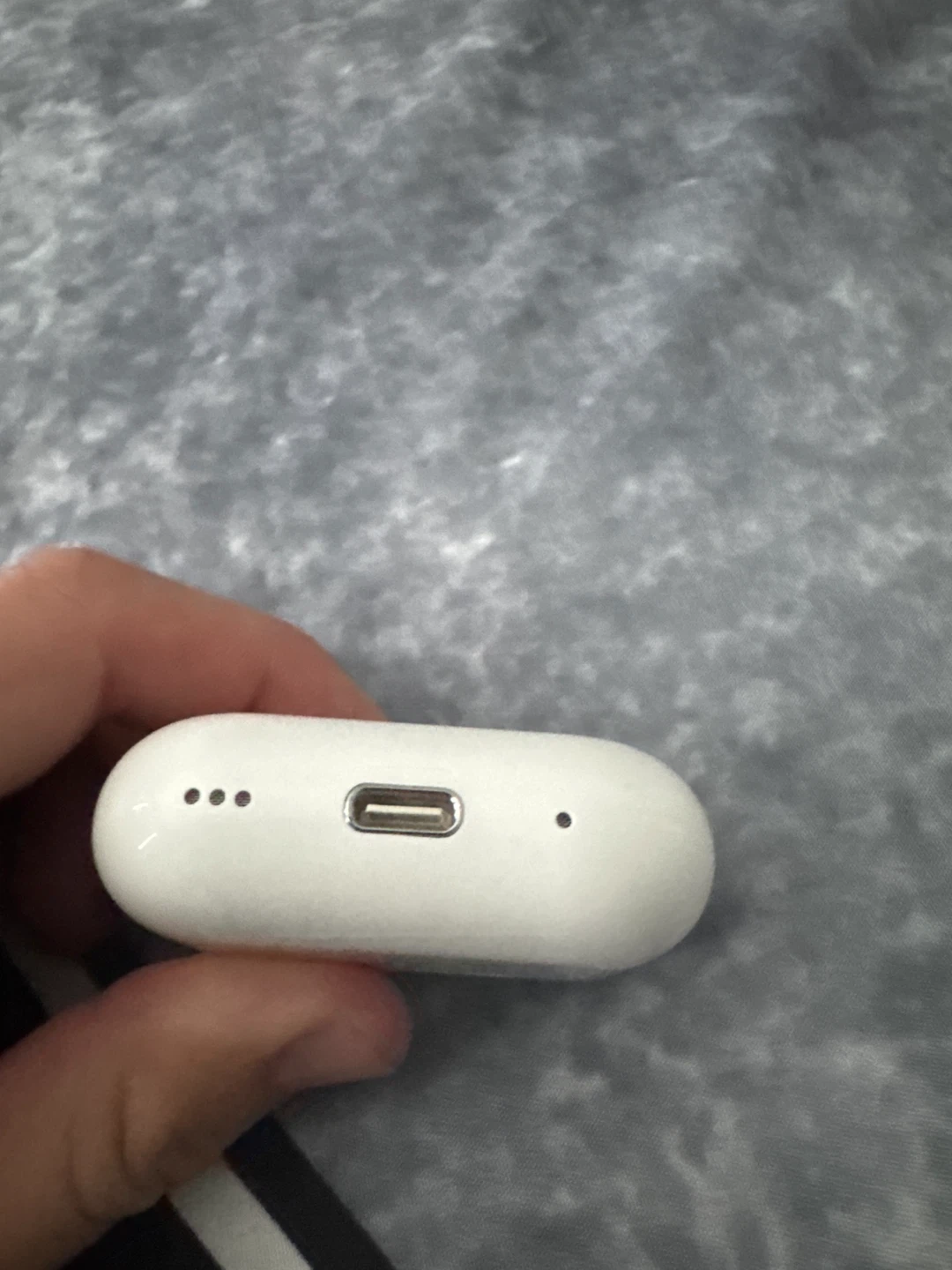 Fake AirPod pros - photo 3