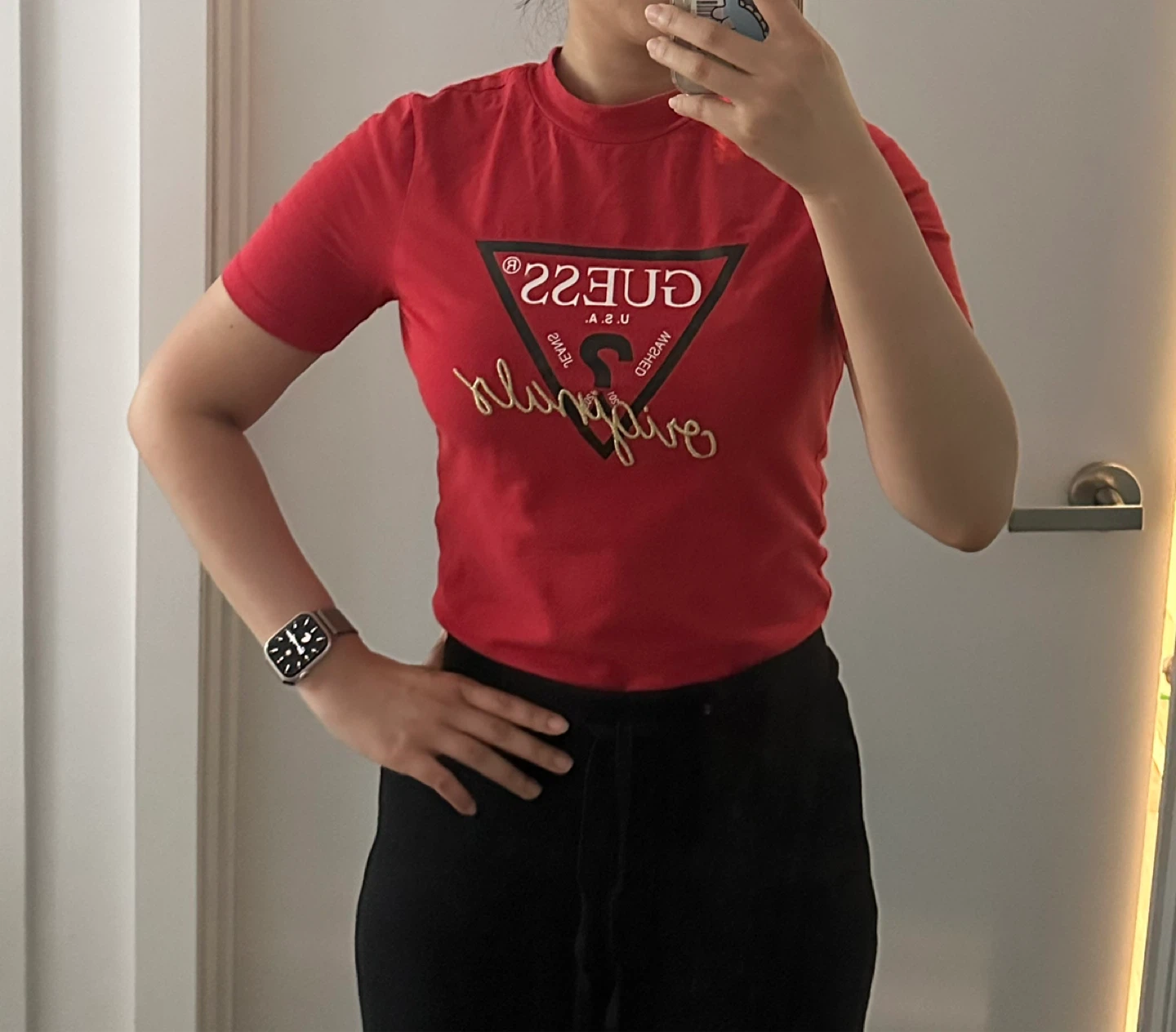 🇰🇷Guess high neck shirt