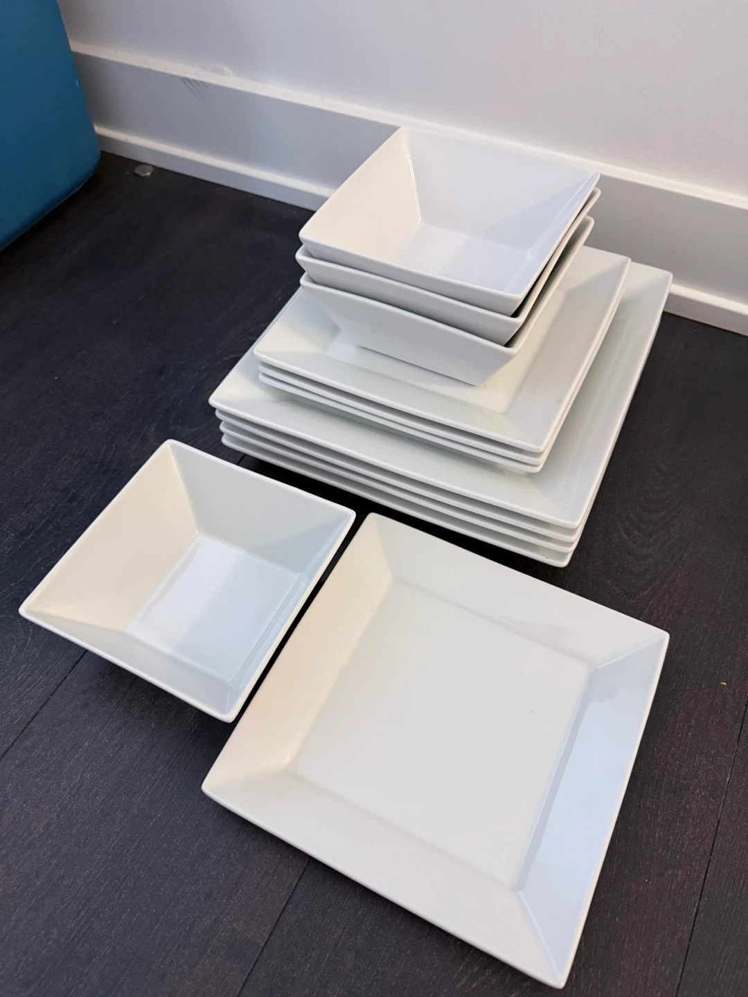 White Square Dinnerware Set - photo 2