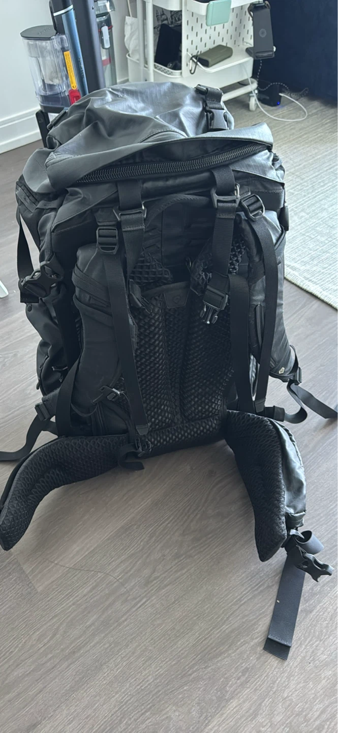 Black Backpack Wandrd 50L (M/L size) - photo 2