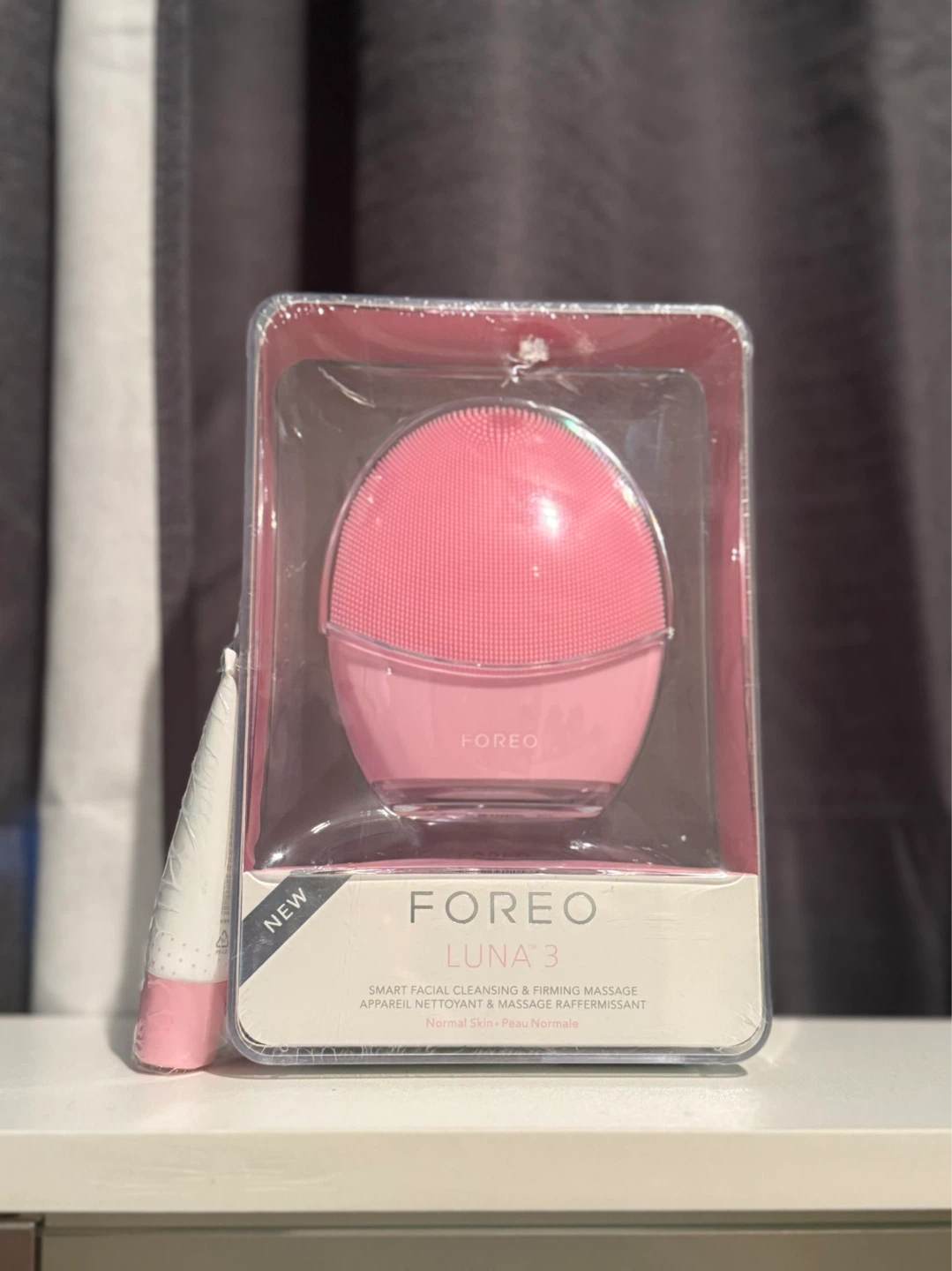 FOREO LUNA 3 Smart Facial Cleansing & Firming Massage Device