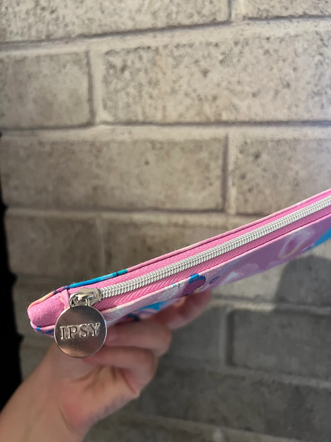 Ipsy Cosmetic Bag - photo 4