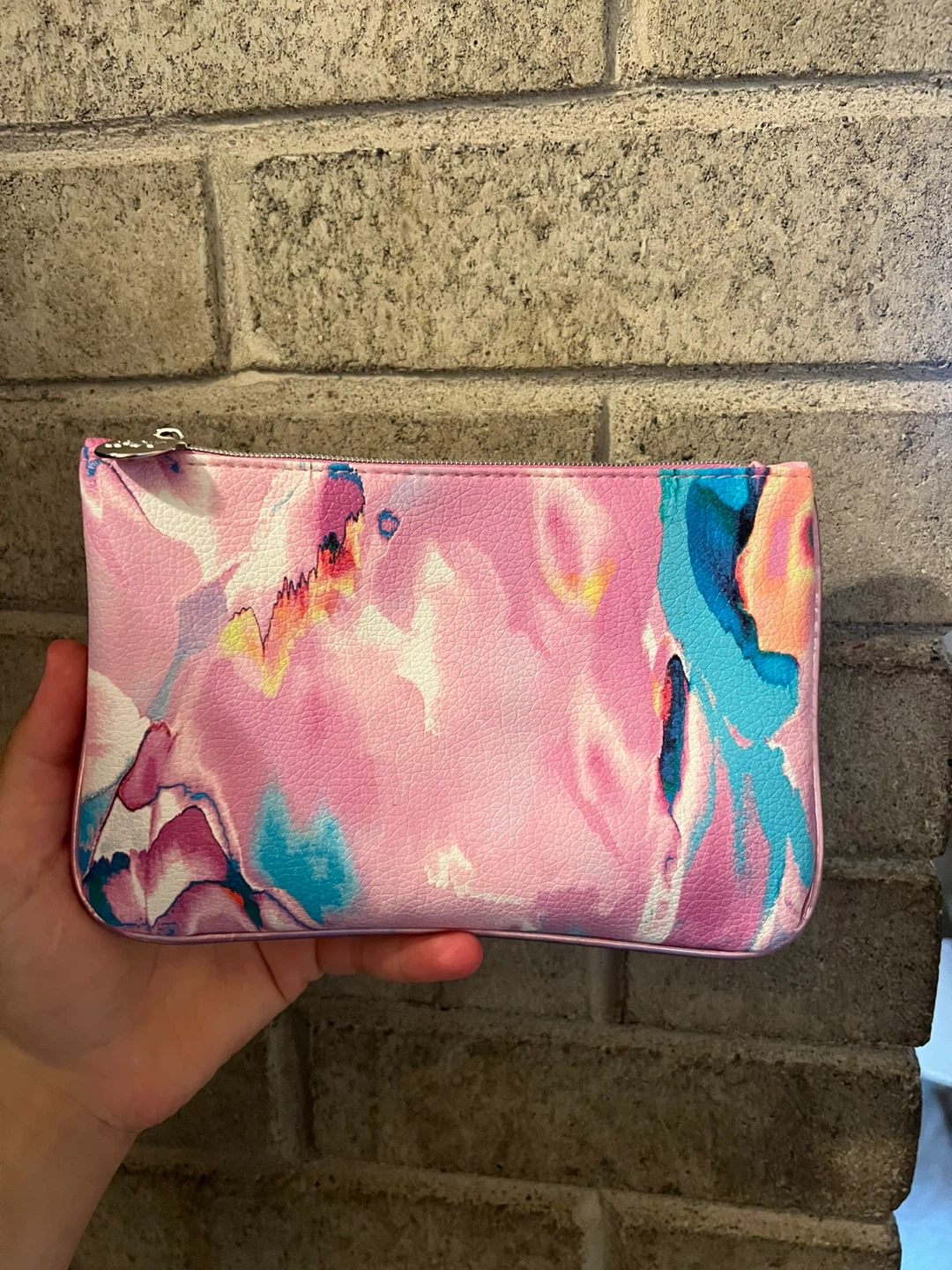 Ipsy Cosmetic Bag - photo 3