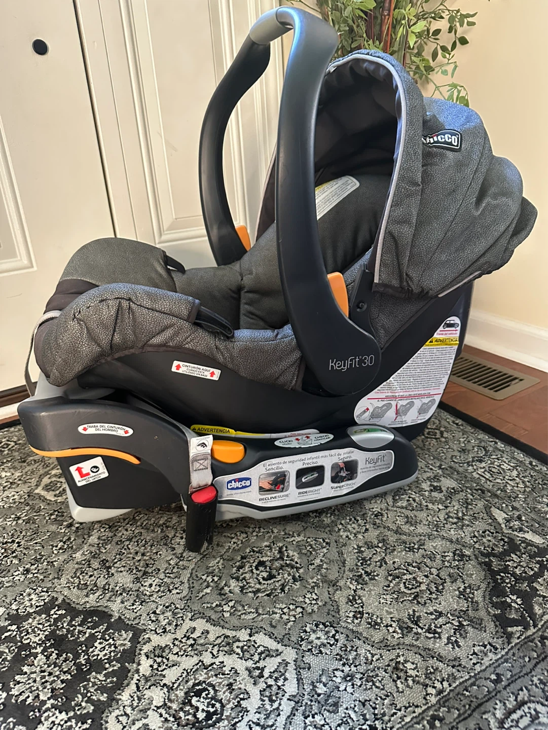 Chicco KeyFit 30 Infant Car Seat with Bravo Stroller - photo 2