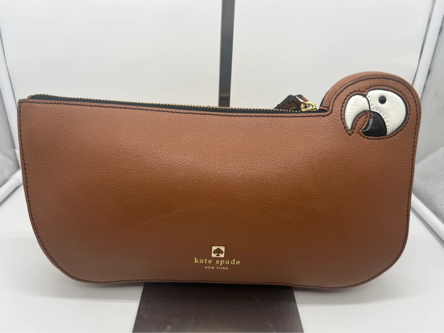 New Kate Spade Novelty Cay Macaw Parrot Leather Clutch - photo 5
