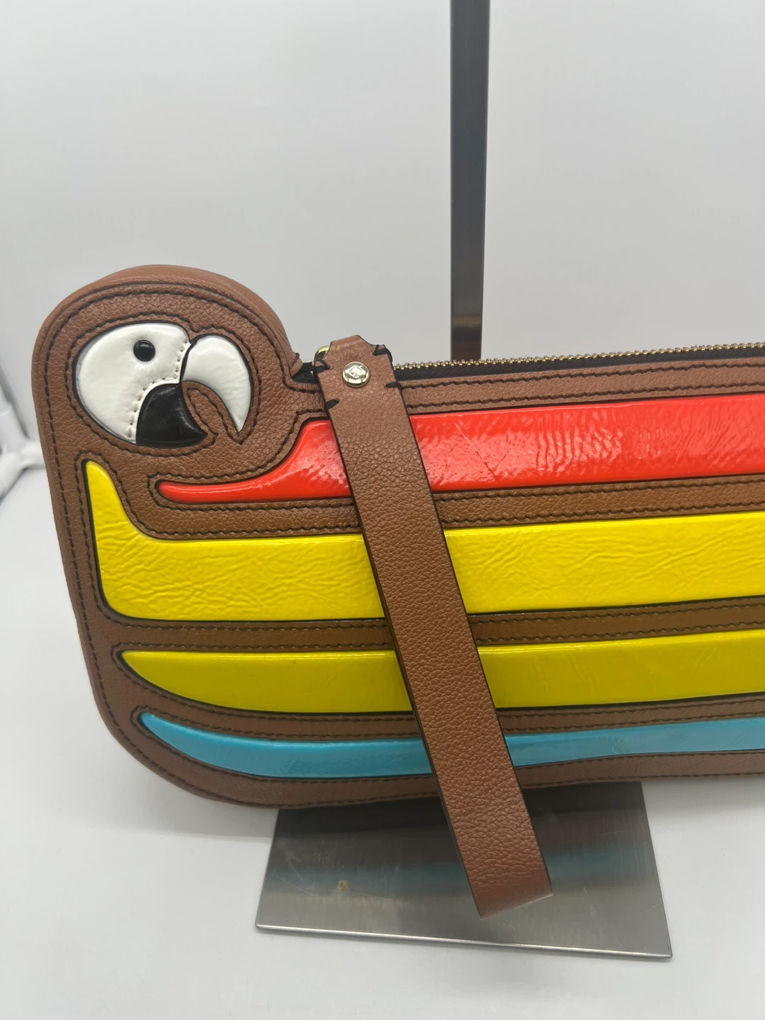 New Kate Spade Novelty Cay Macaw Parrot Leather Clutch - photo 3