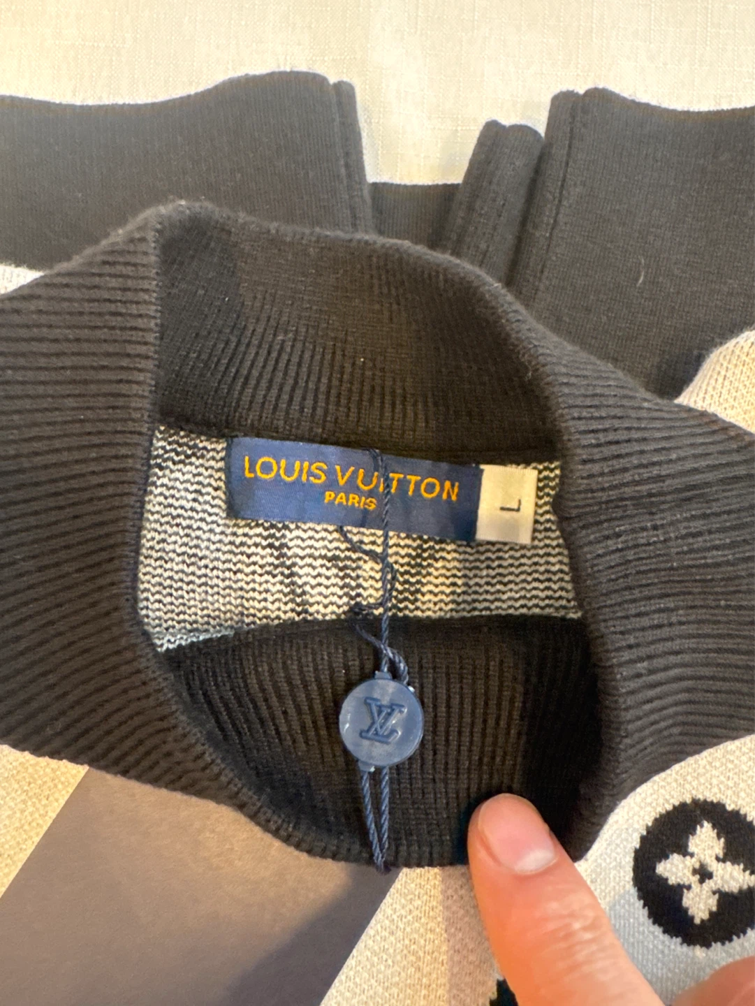 Louis Vuitton Monogram Sweater Size L - photo 2