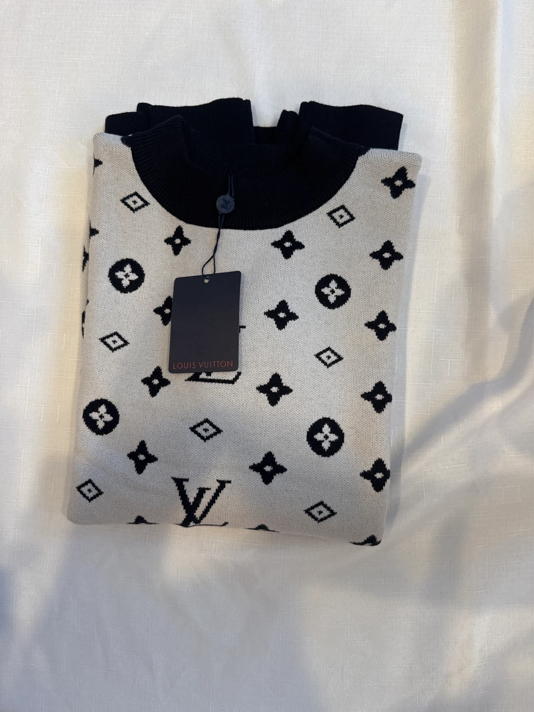 Louis Vuitton Monogram Sweater Size L