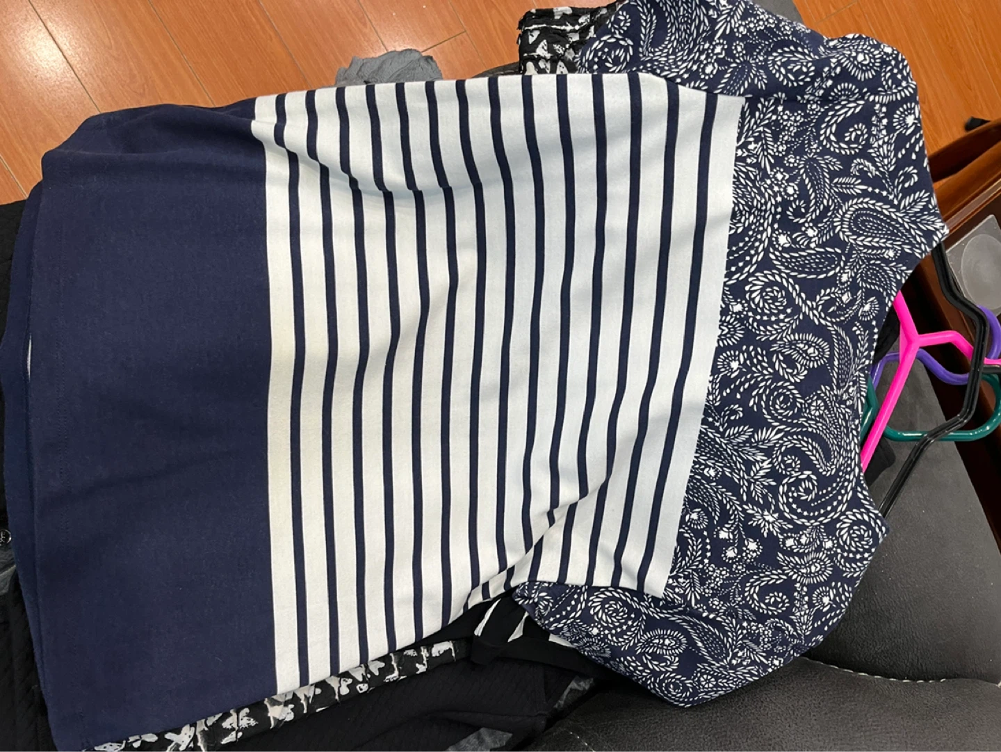 Karen Scott Sport Women's Top - Navy/White Striped Paisley - photo 2