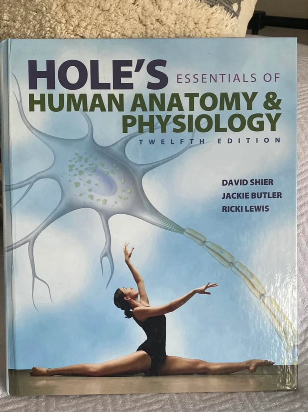 Hole’s human anatomy & physiology 12 edition