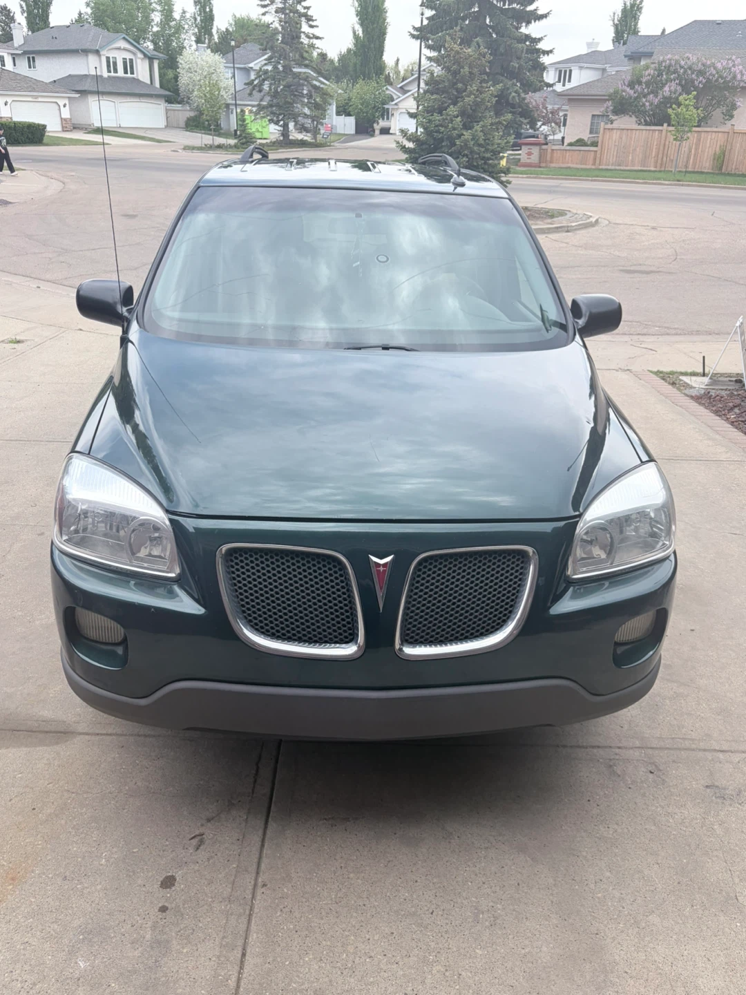2005 Pontiac Montana SV6 Minivan