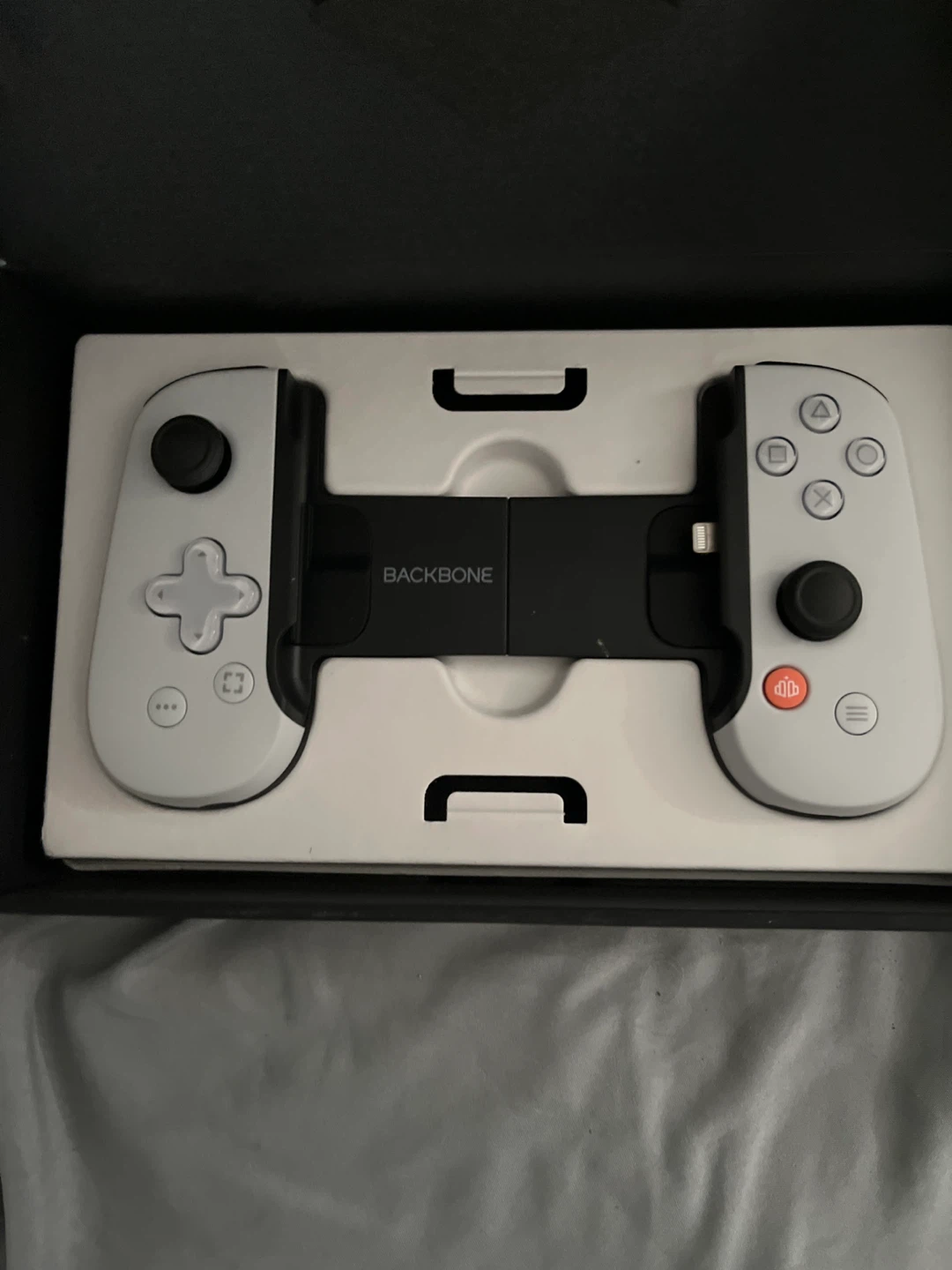 PlayStation Backbone Controller for iPhone - photo 3