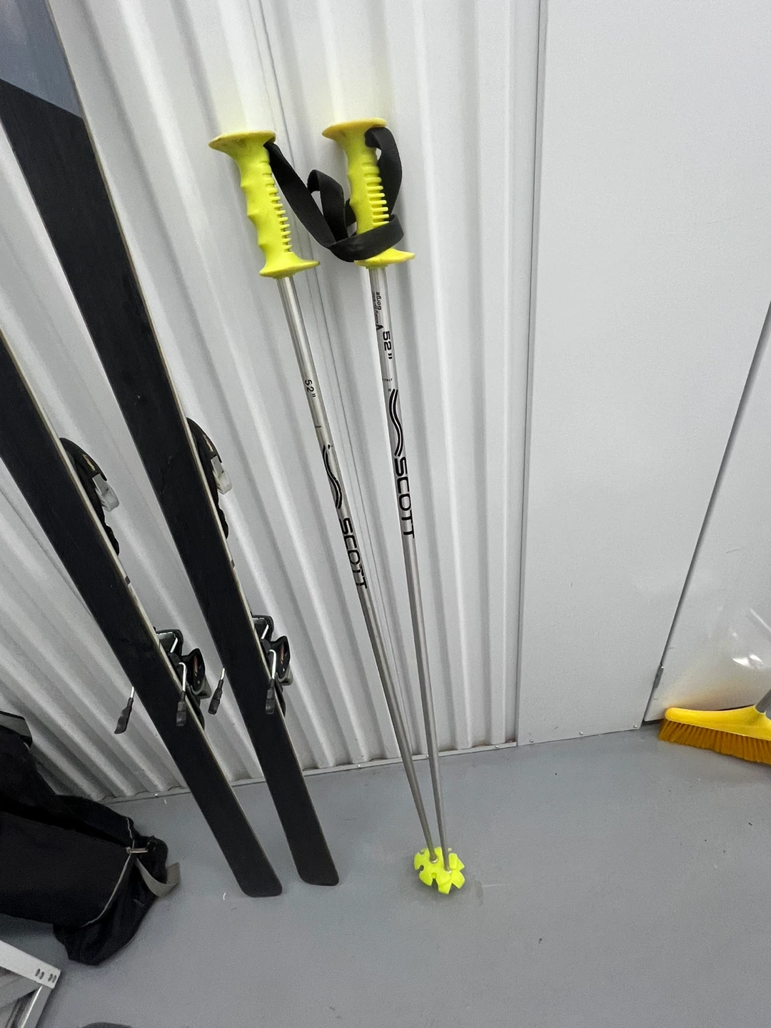 Fischer Alltrax S5 Skis with Scott Ski Poles - photo 4
