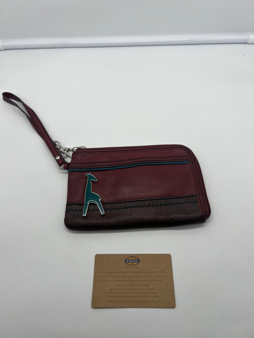Fossil Safari Giraffe Wristlet