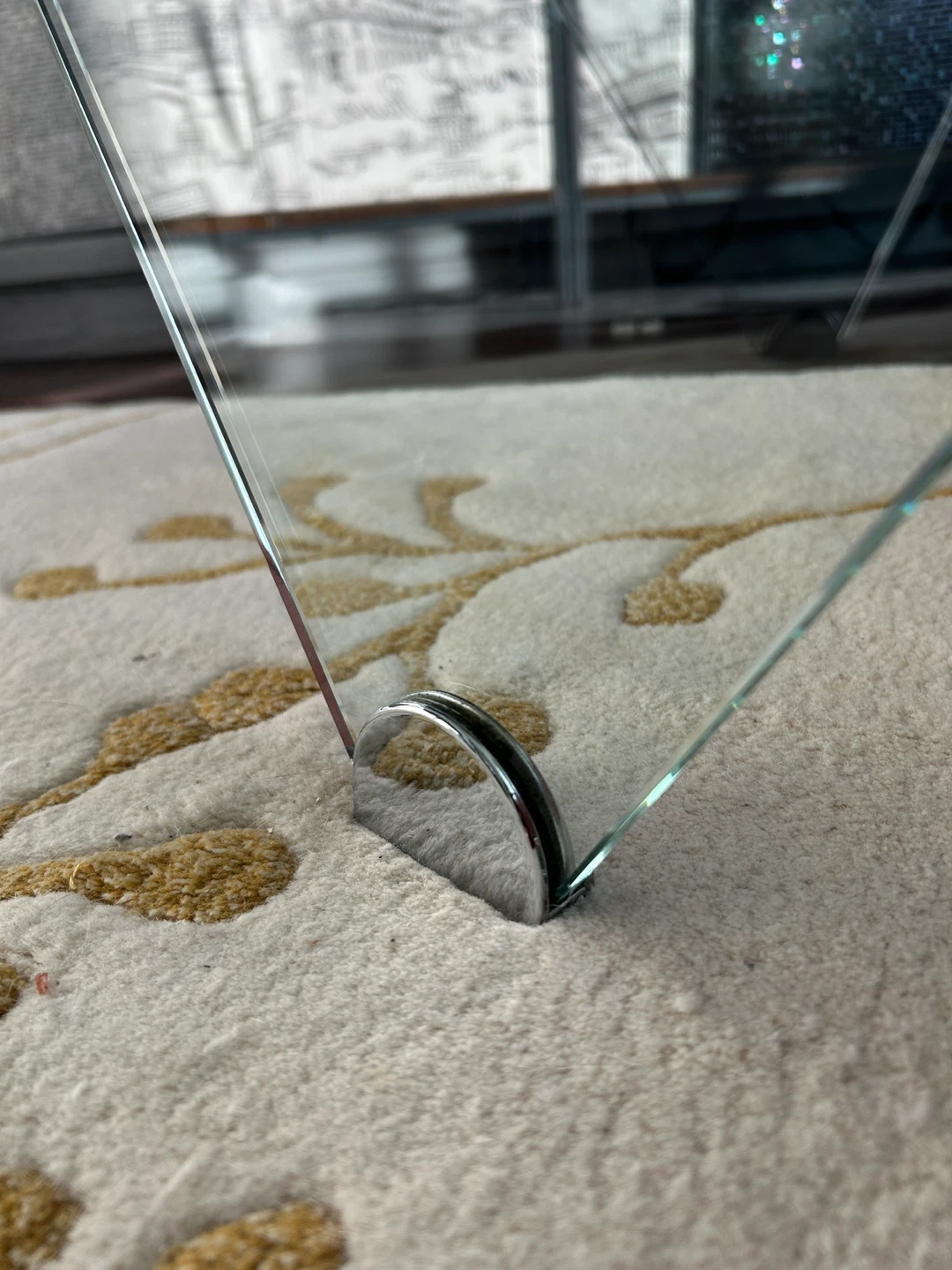 Modern Sculptural Bent Glass Coffee Table - photo 4