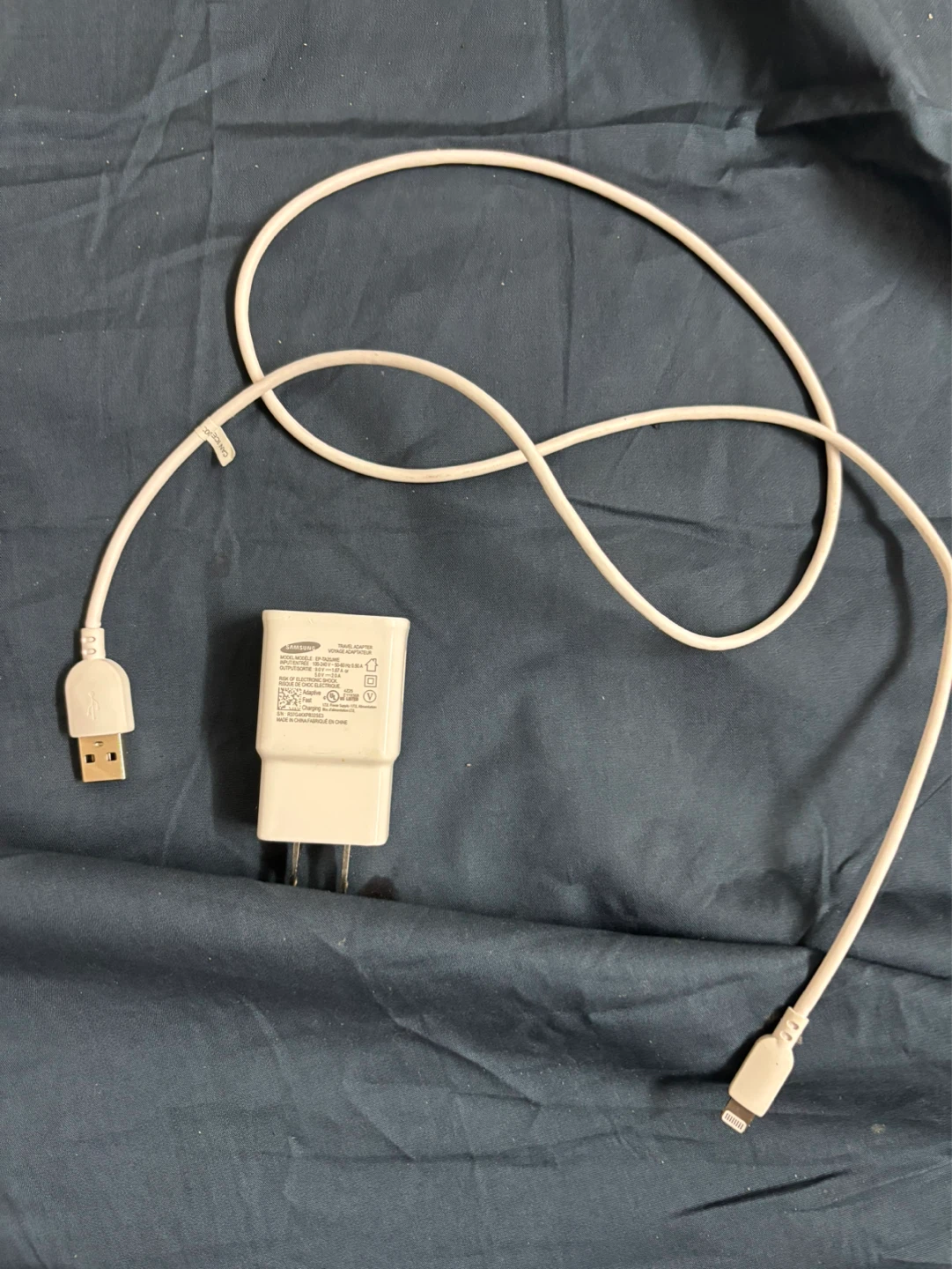 Samsung Adaptive Fast Charging Travel Adapter with USB Cable