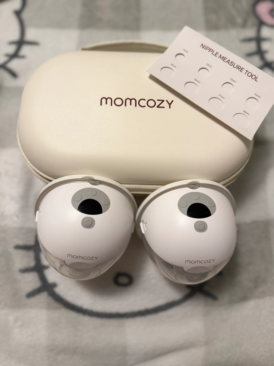 Momcozy M5 Wearable Breast Pumps with Nipple Measure Tool