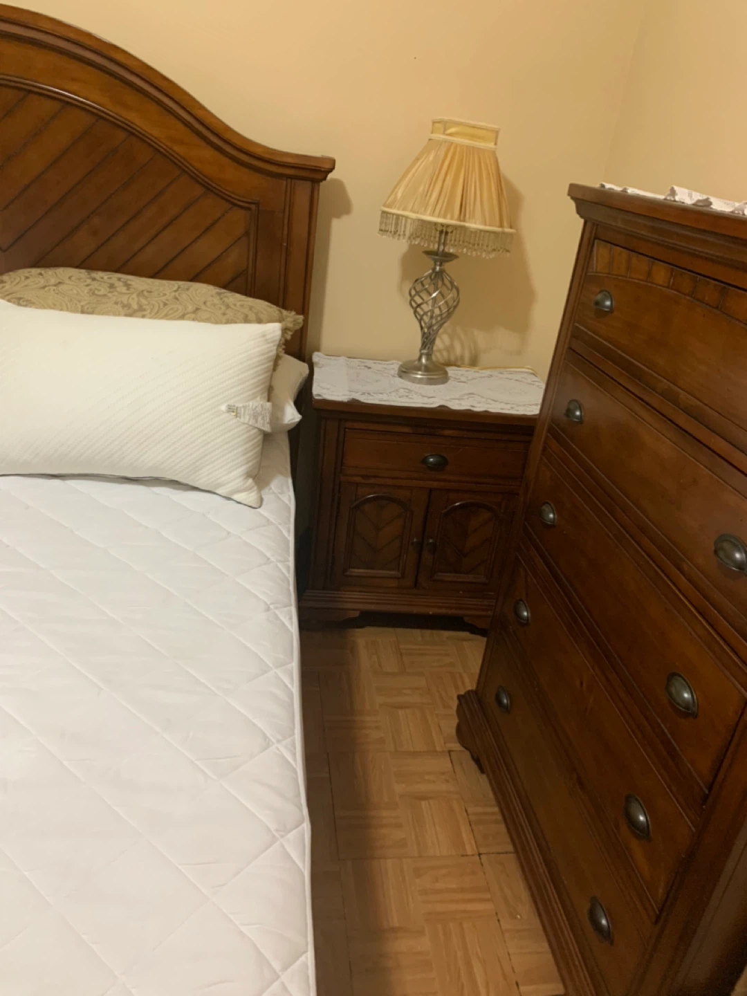Bedroom furniture - photo 4
