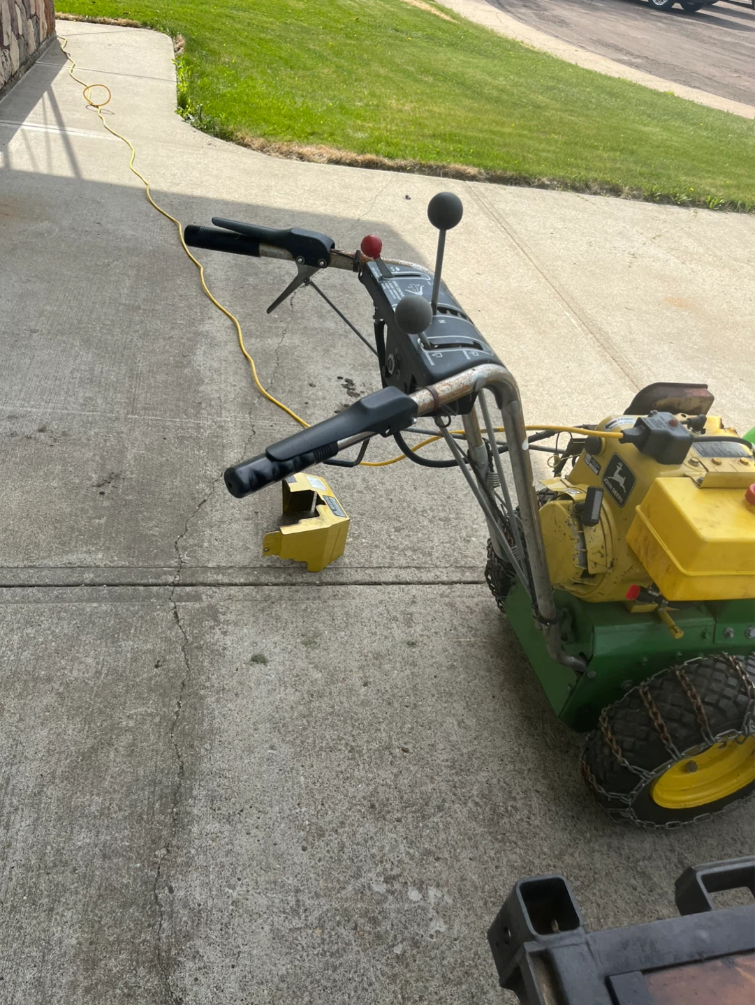 John Deere 826 snowblower - photo 4