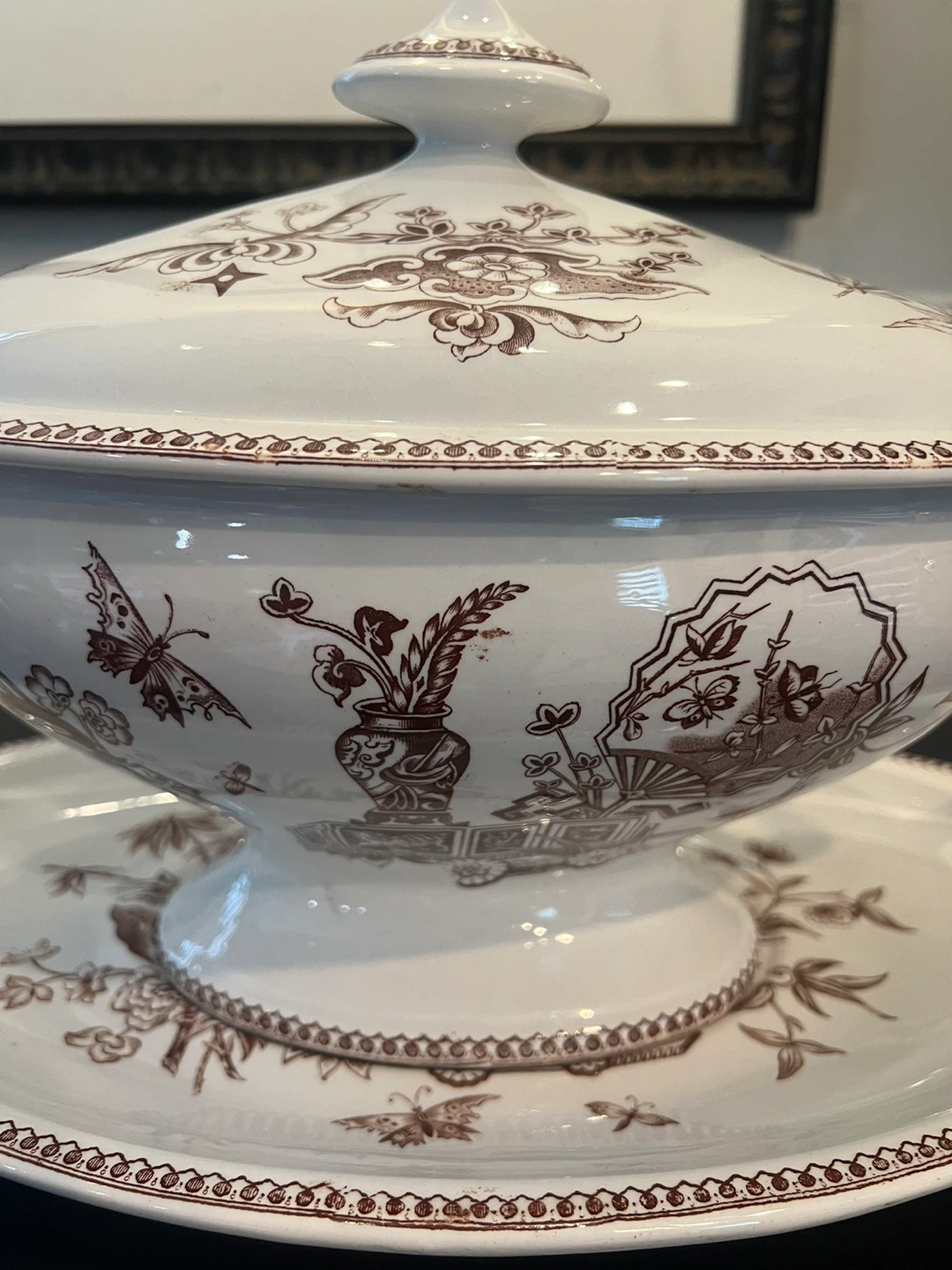 Antique Brown Transferware Tureen with Lid and Underplate - photo 4