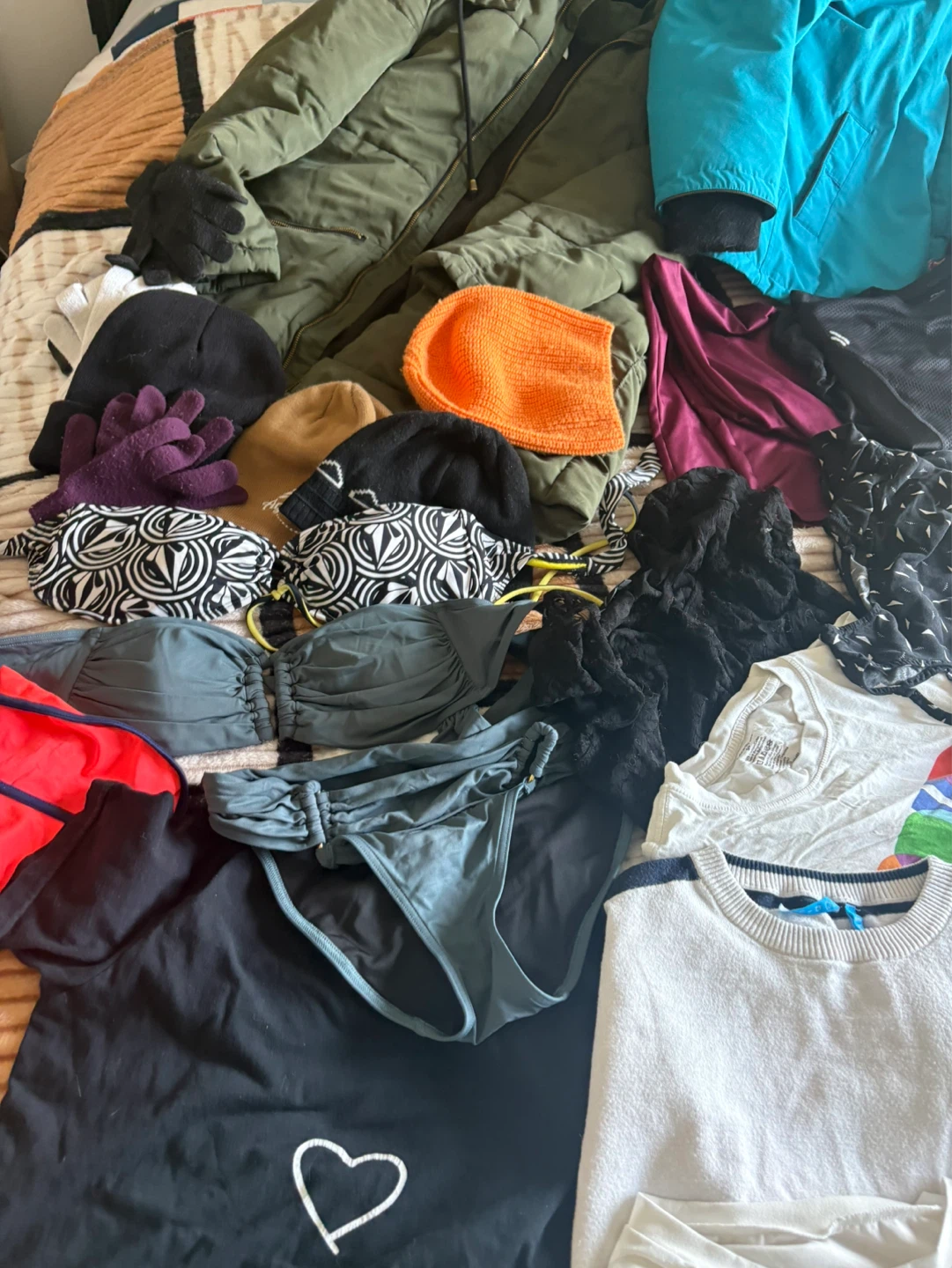 Women's Clothing Bundle - photo 5